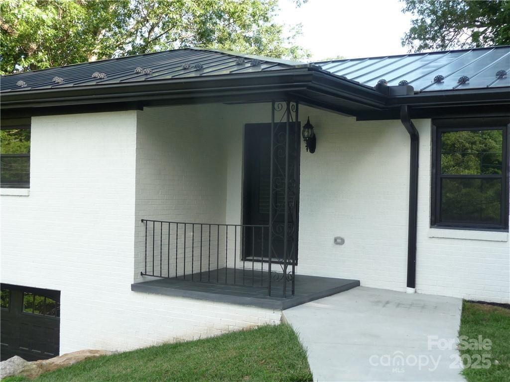 384 New River Heights #12 — Boone