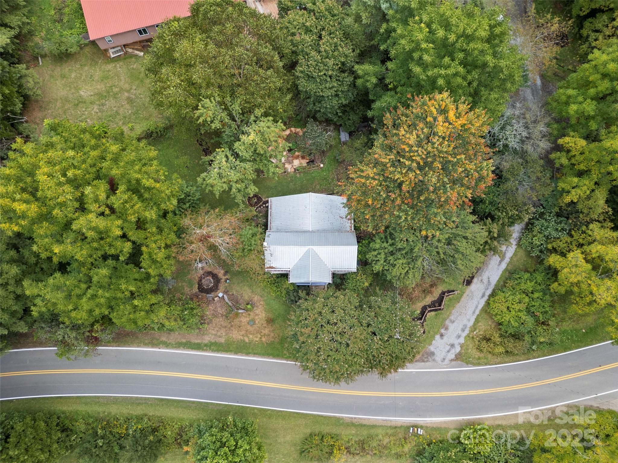 27 Barkn Cove — Canton