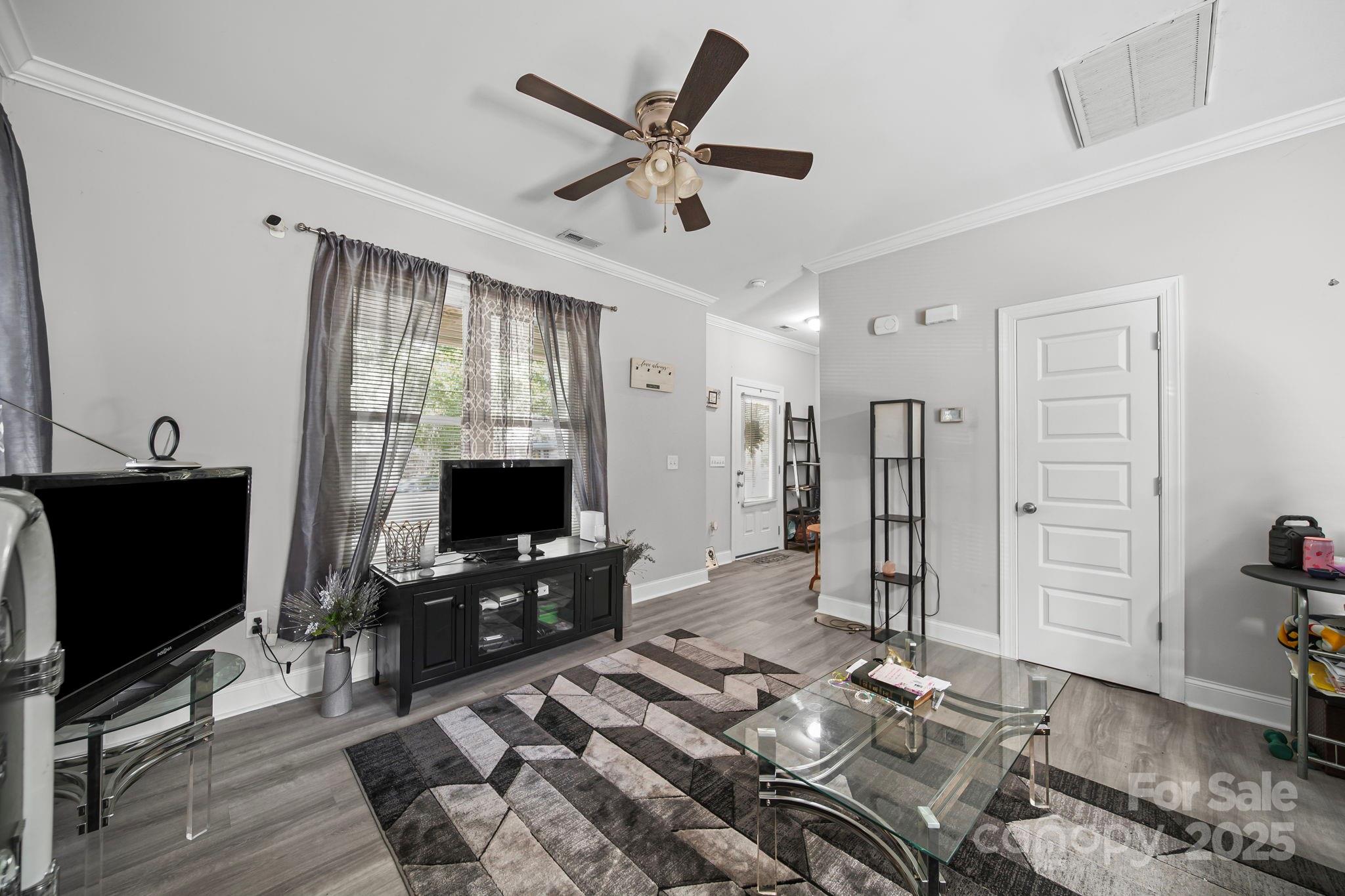511 S Carolina Avenue — Spencer