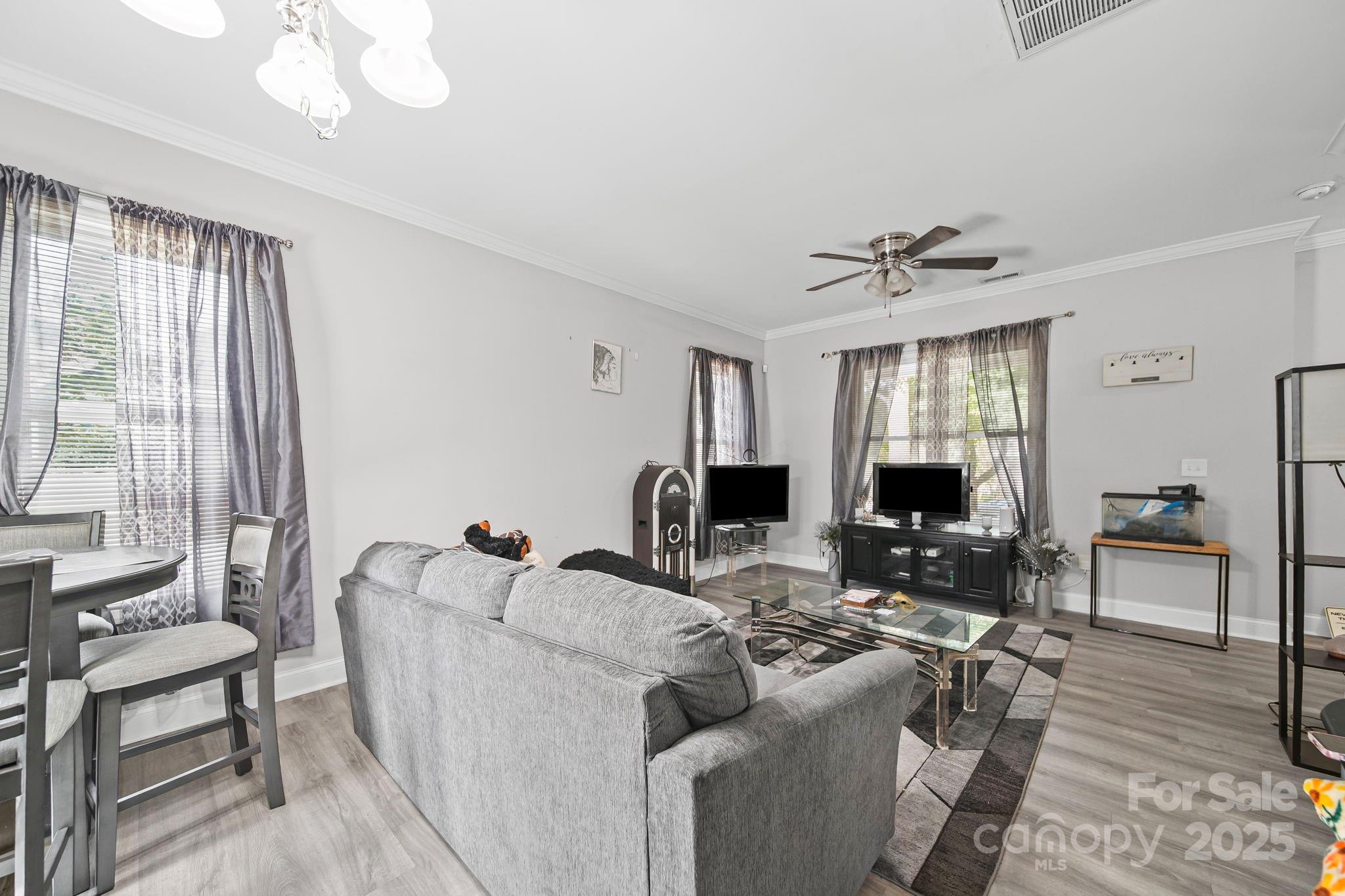 511 S Carolina Avenue — Spencer
