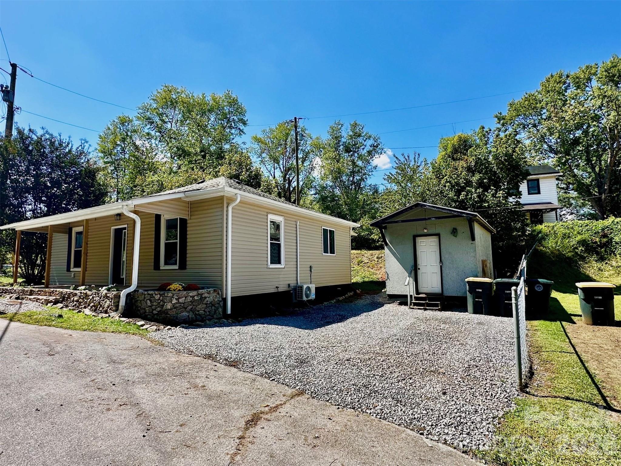 11 Martel Lane — Asheville