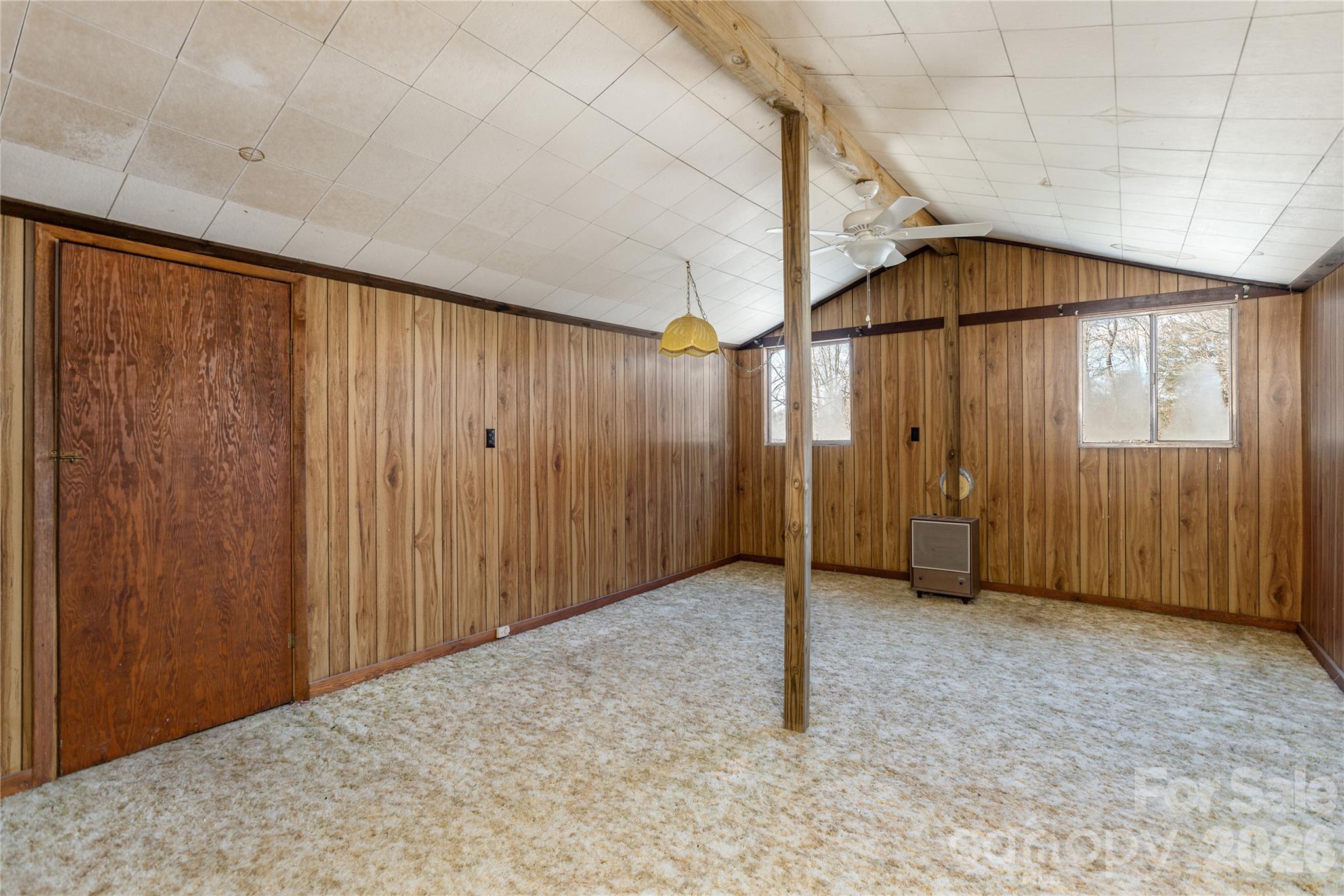 22 Madrid Lane — Hendersonville