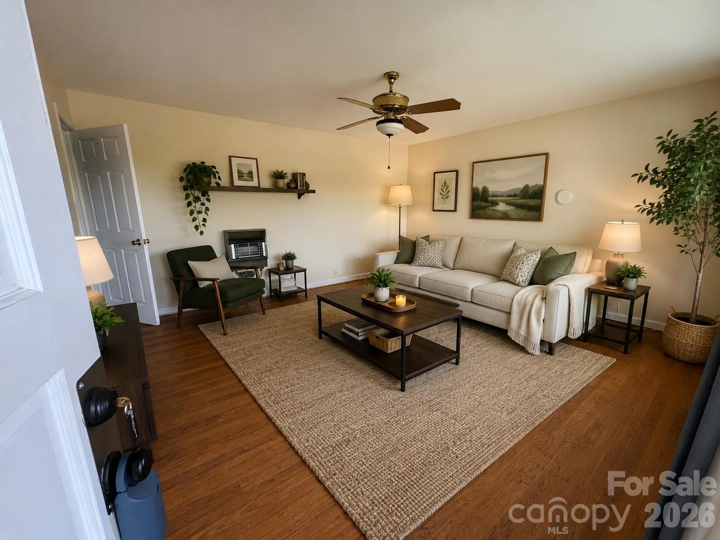 22 Madrid Lane — Hendersonville