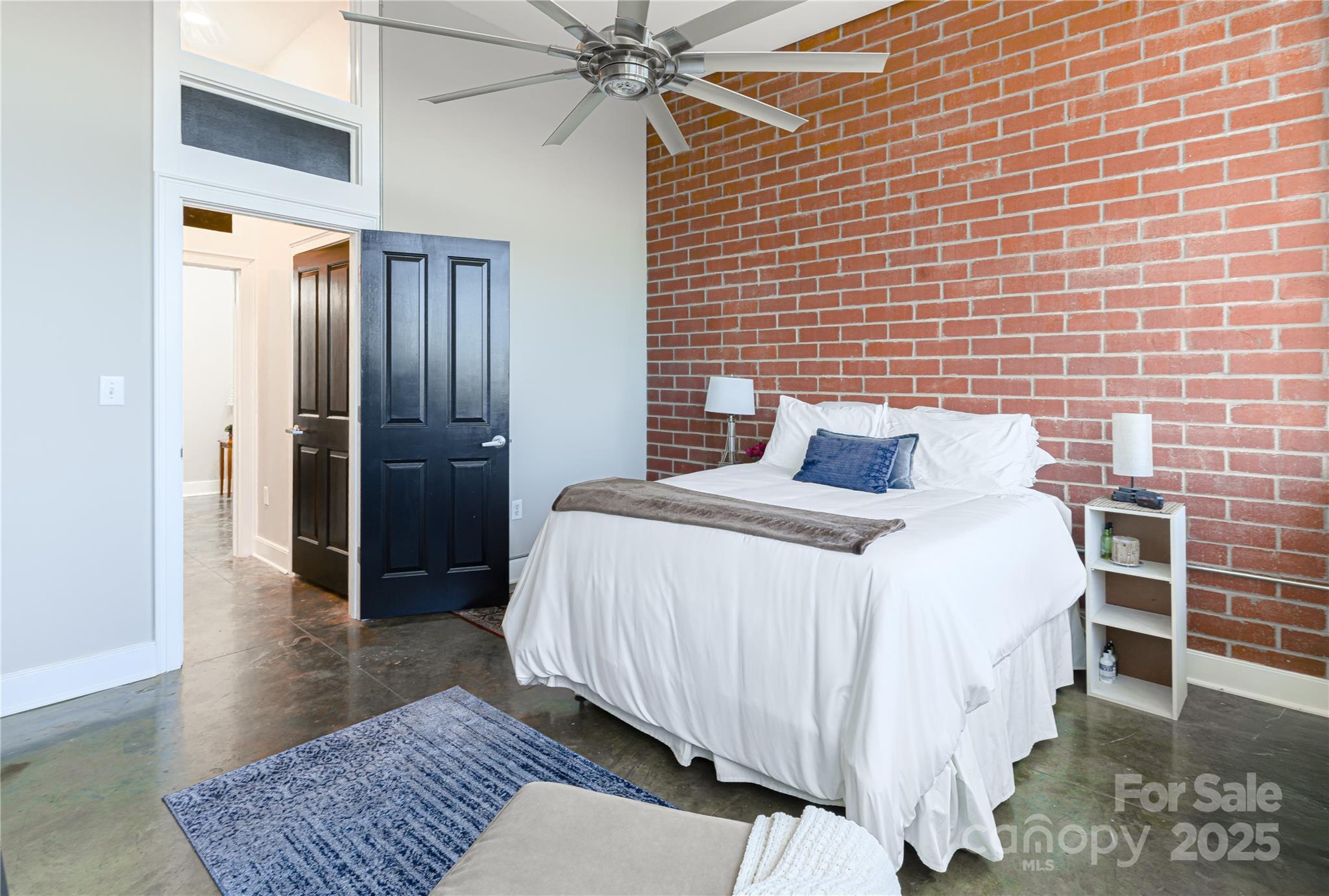 710 W Trade Street #701 — Charlotte