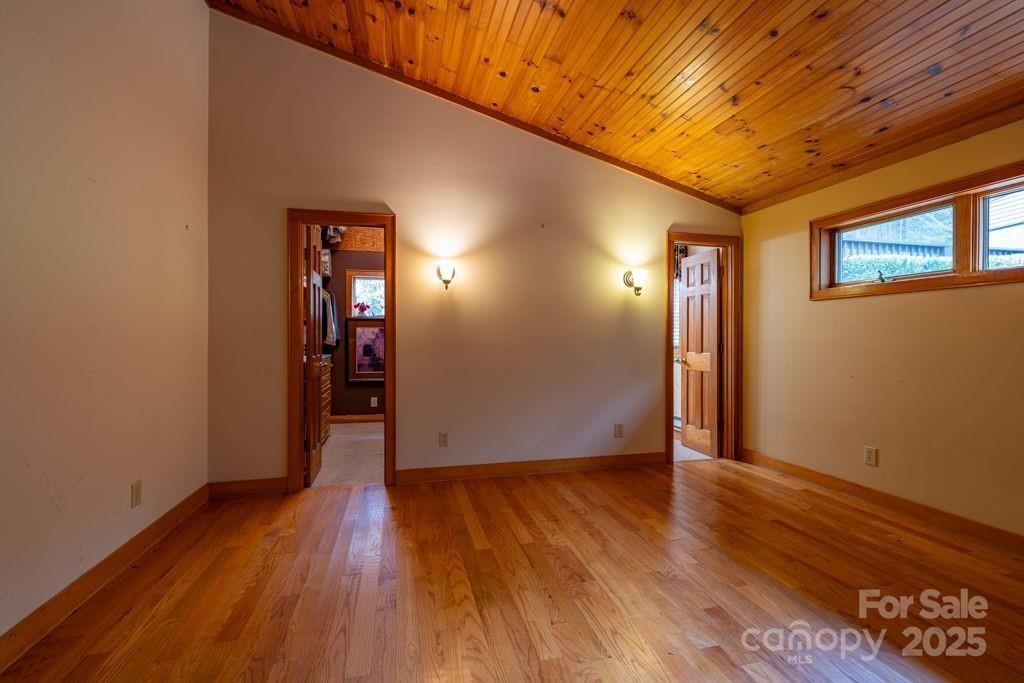 949/951 Watauga River Road — Sugar Grove