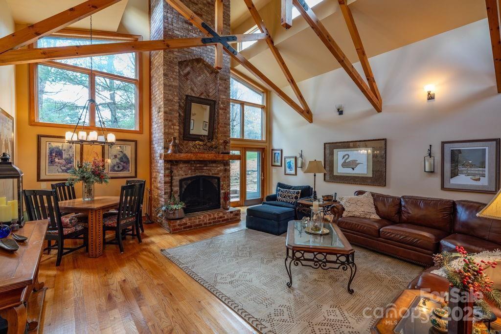 949/951 Watauga River Road — Sugar Grove