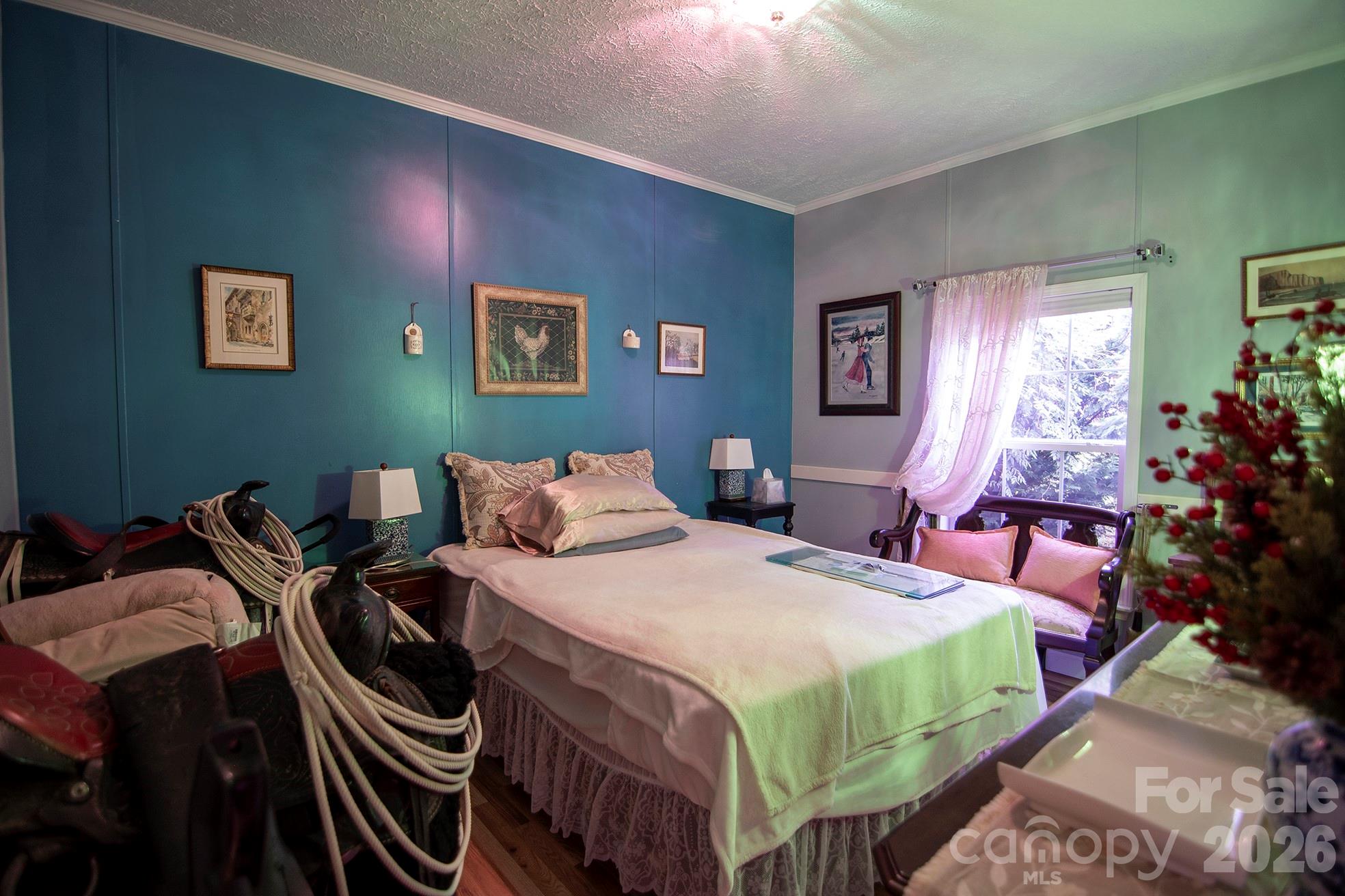 304 Golden Aster Road — Swannanoa
