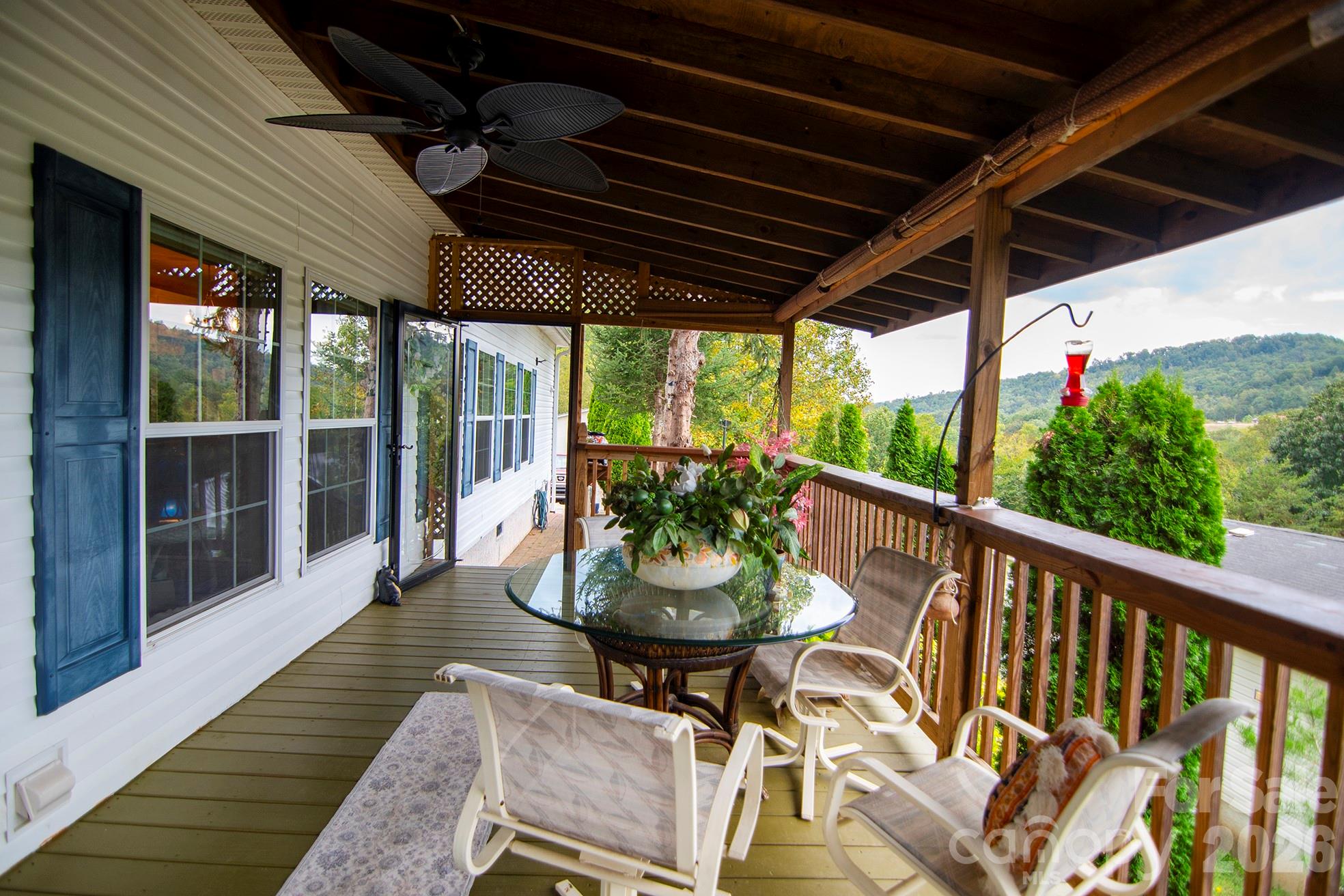 304 Golden Aster Road — Swannanoa