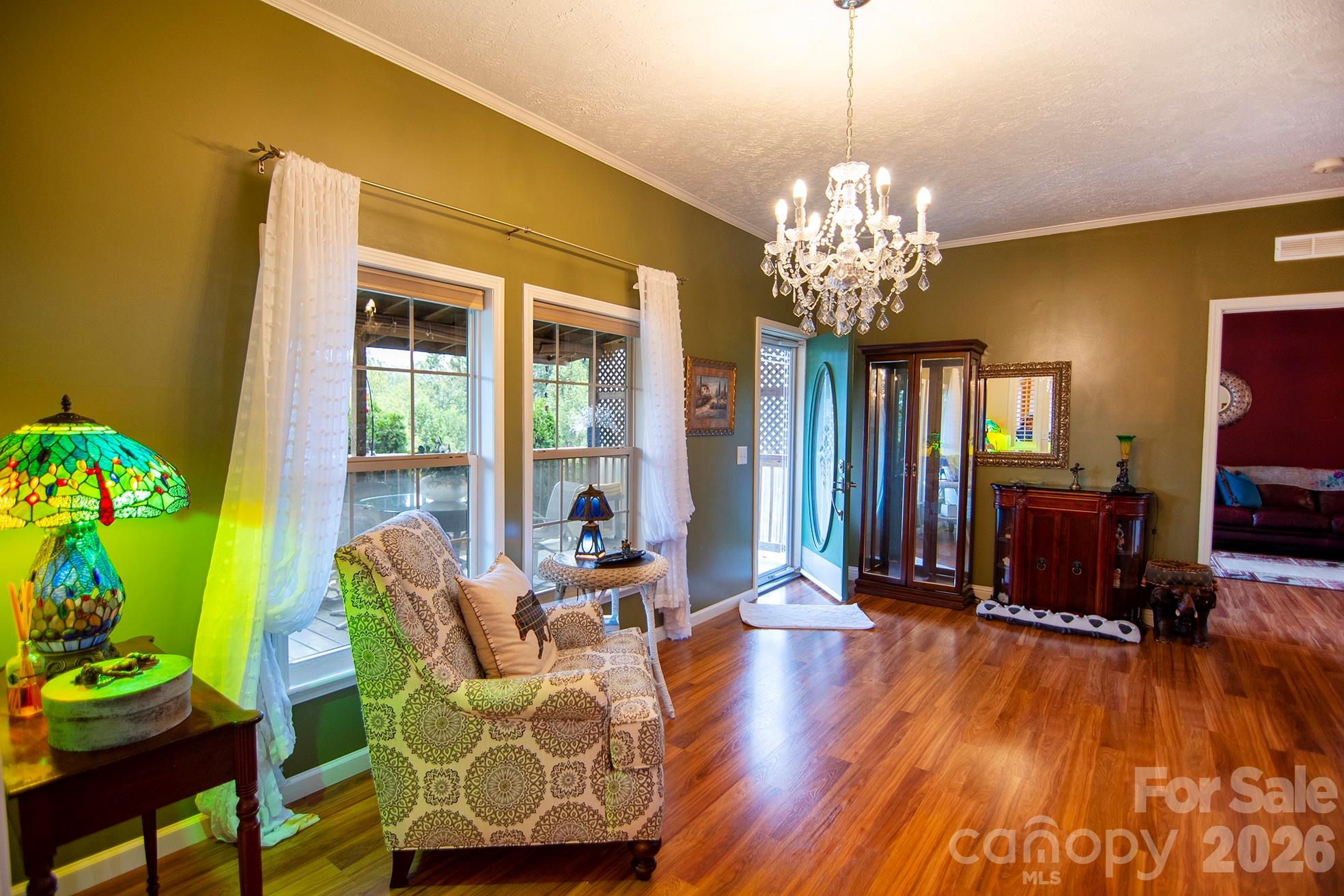 304 Golden Aster Road — Swannanoa