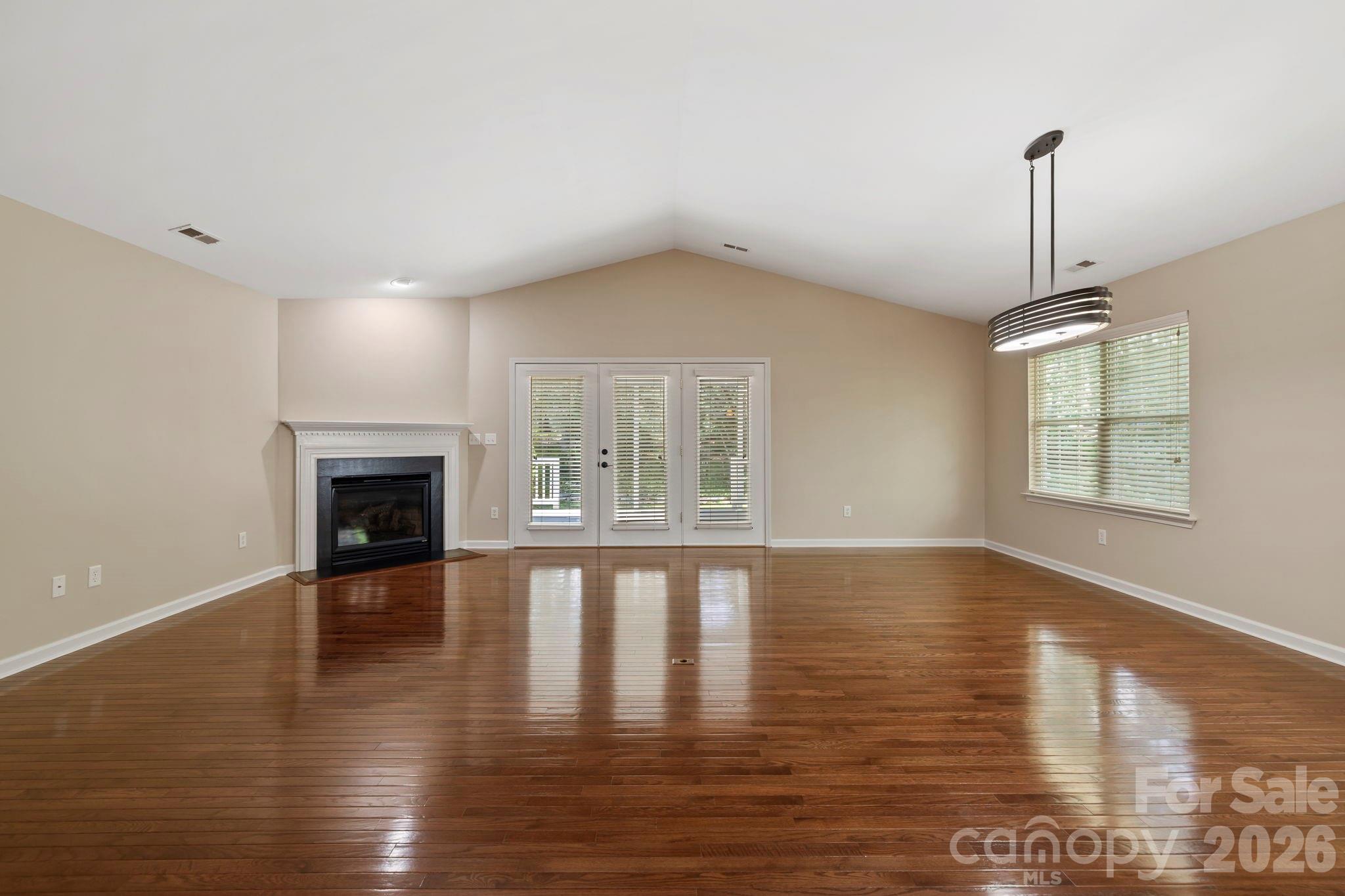 241 Fairway View Drive — Etowah