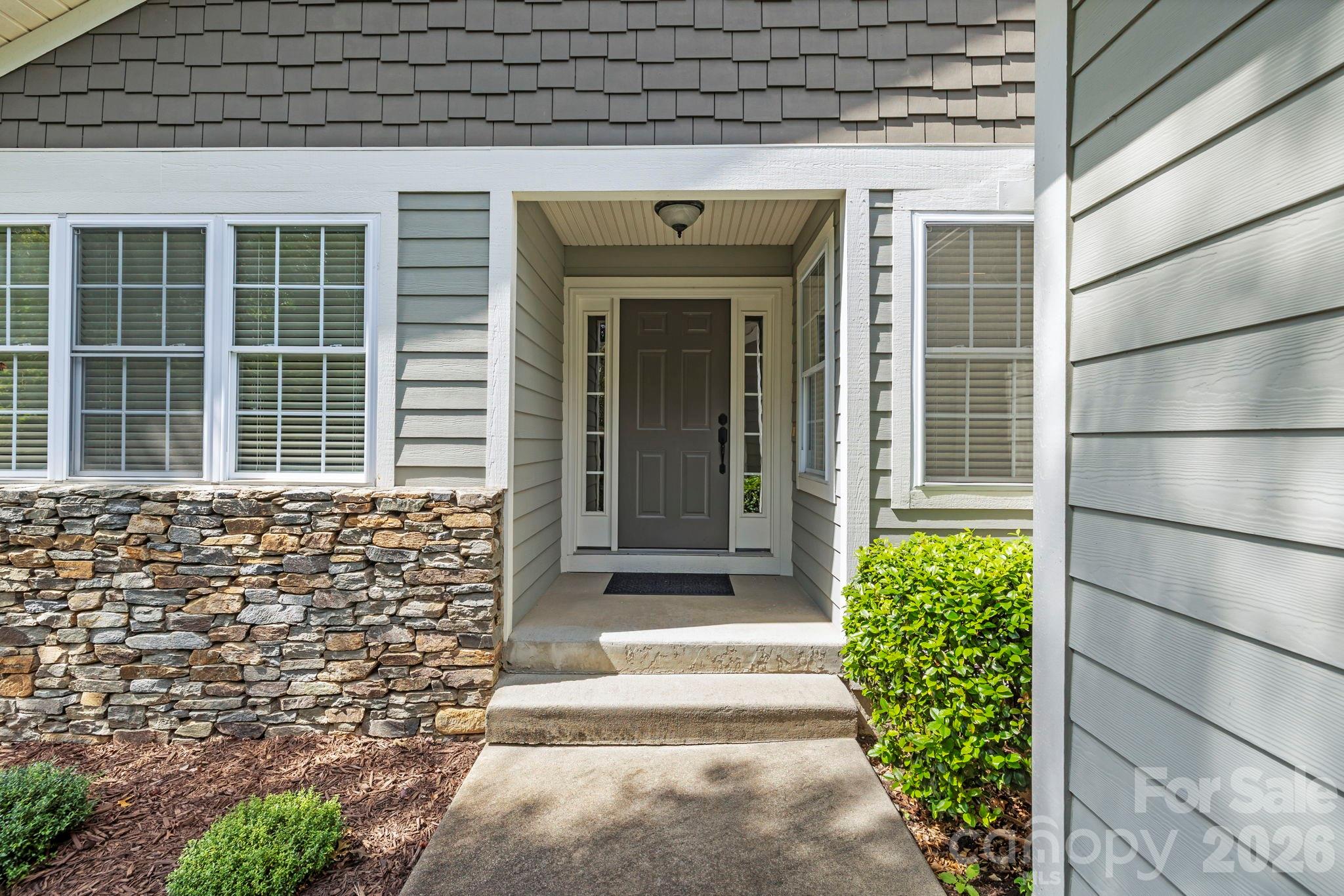 241 Fairway View Drive — Etowah