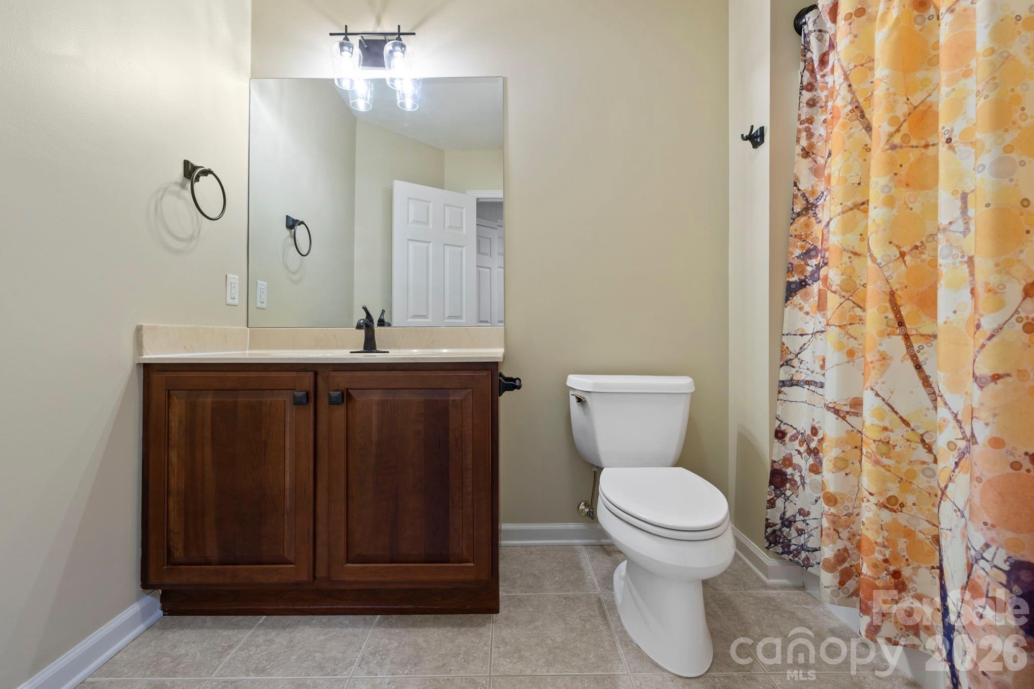 241 Fairway View Drive — Etowah