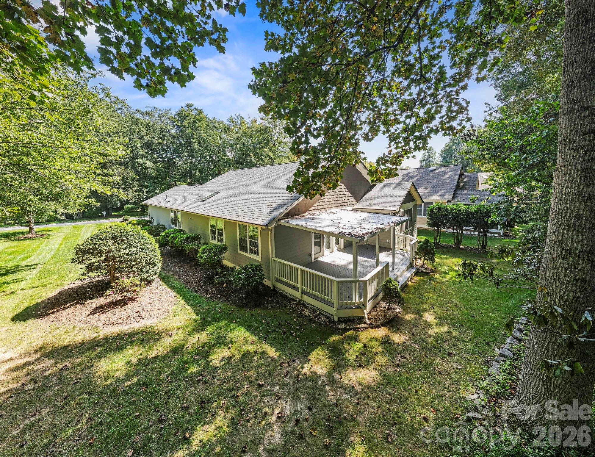 241 Fairway View Drive — Etowah