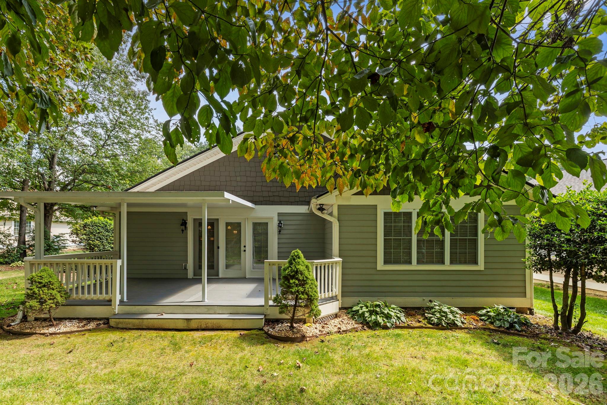 241 Fairway View Drive — Etowah