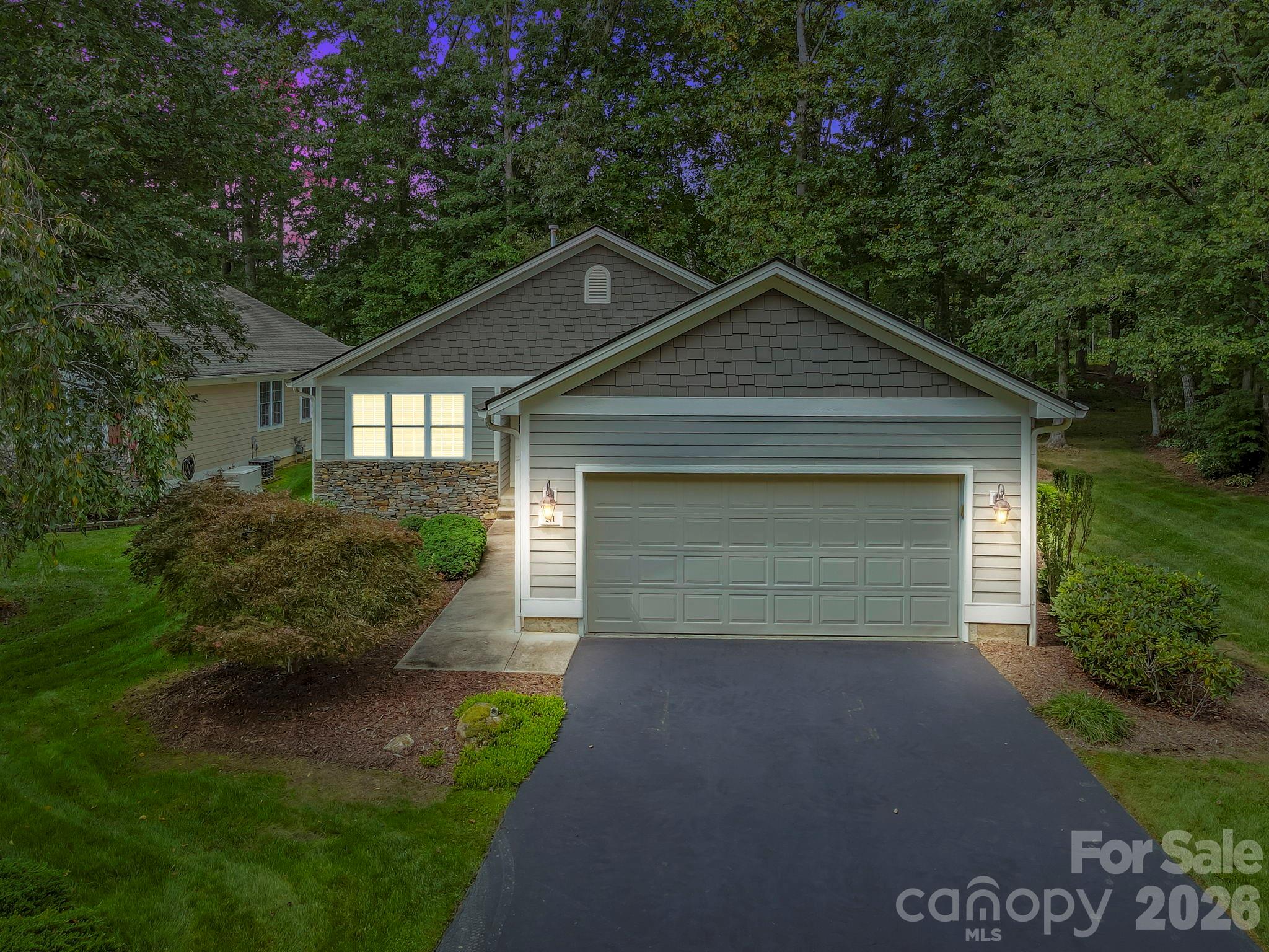 241 Fairway View Drive — Etowah