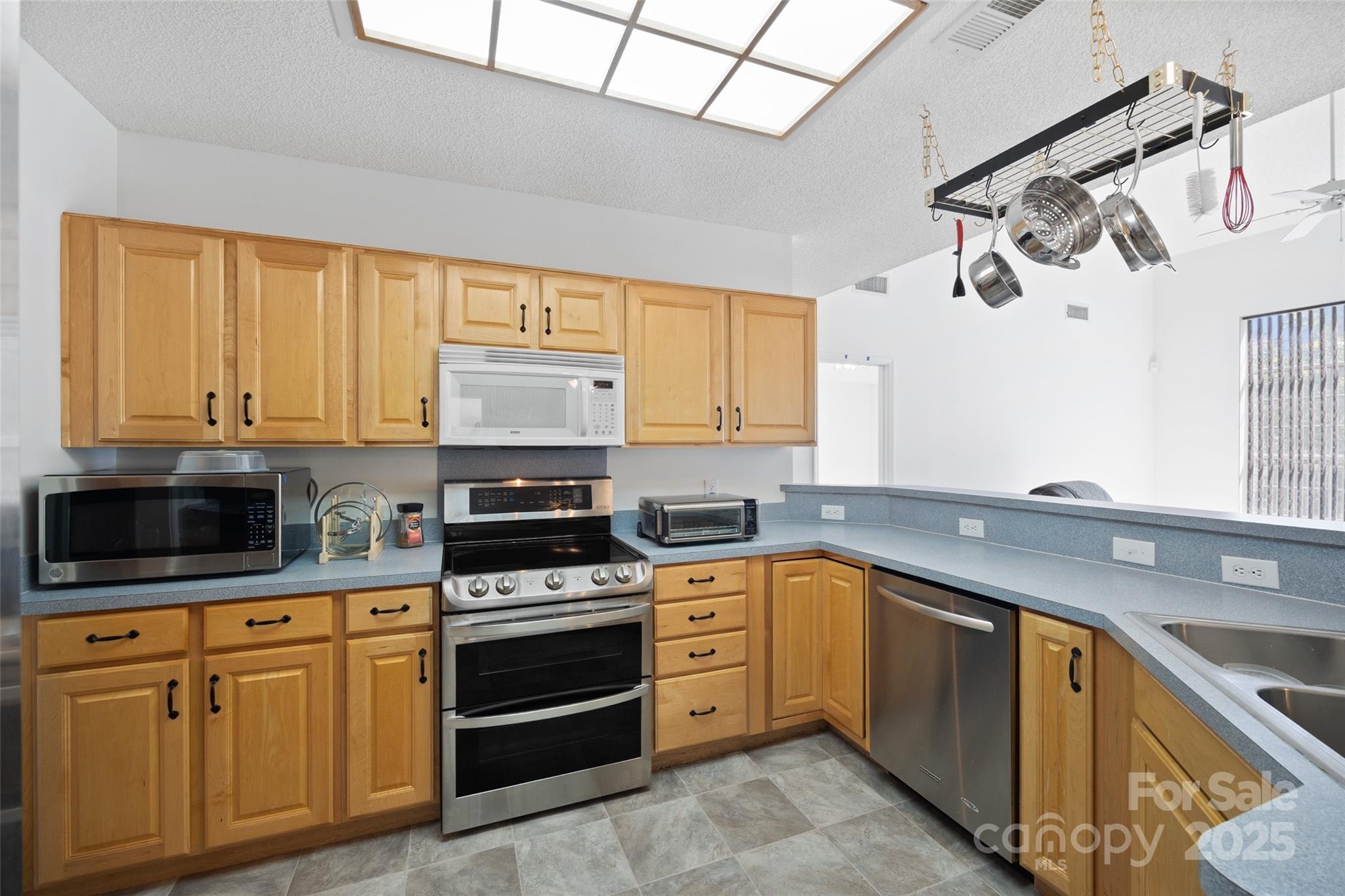105 Lyman Oak Court — Fort Mill