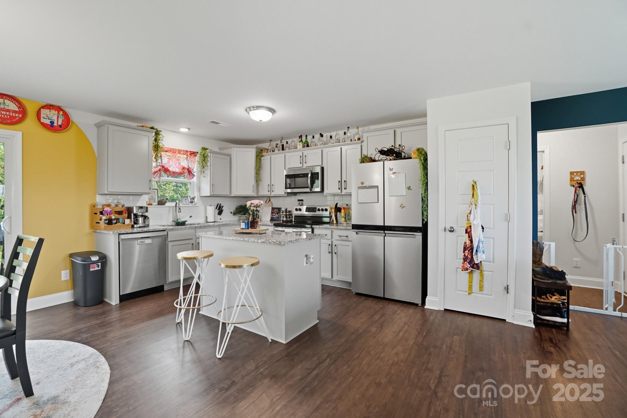 345 Knox Farm Road — Statesville