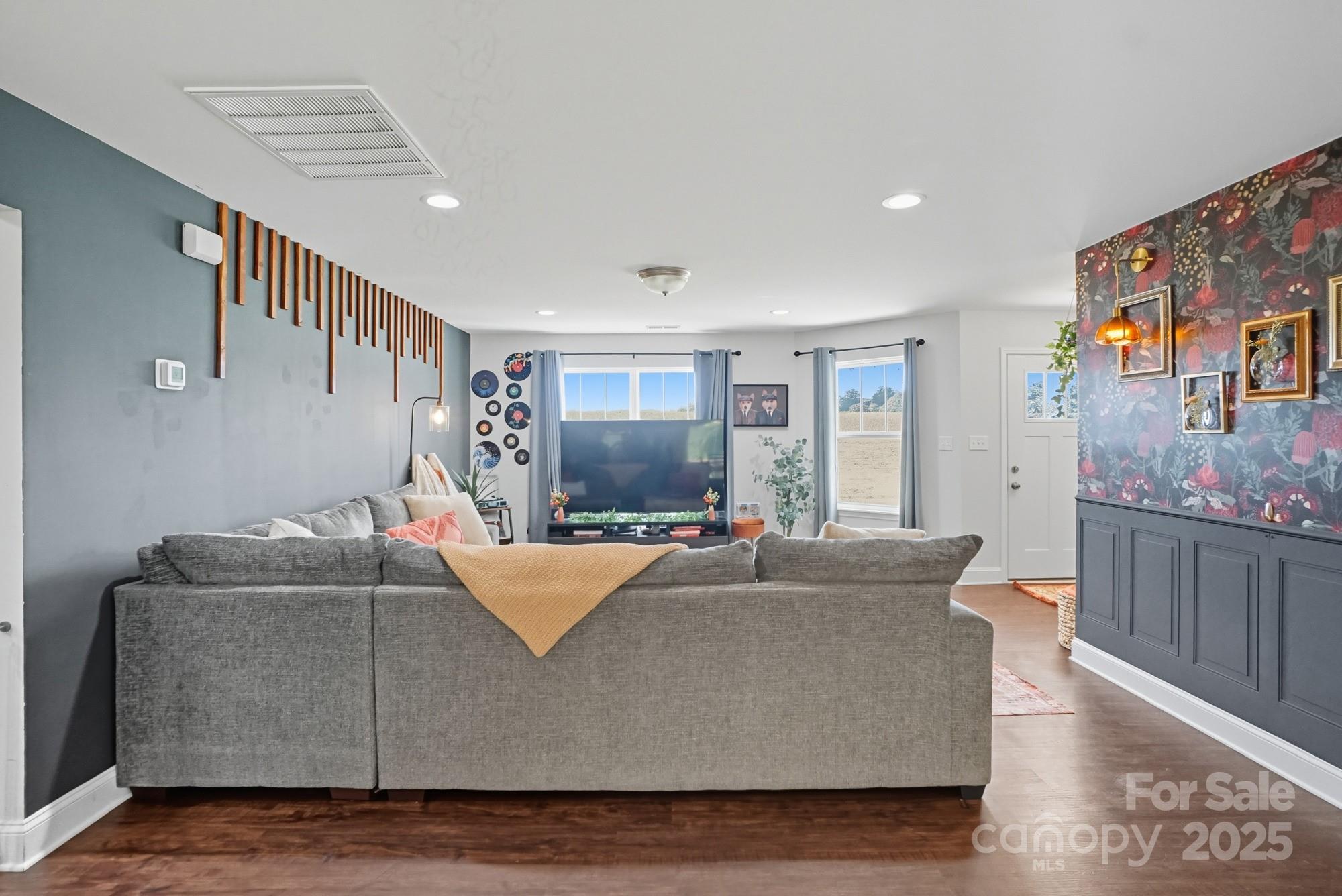 345 Knox Farm Road — Statesville
