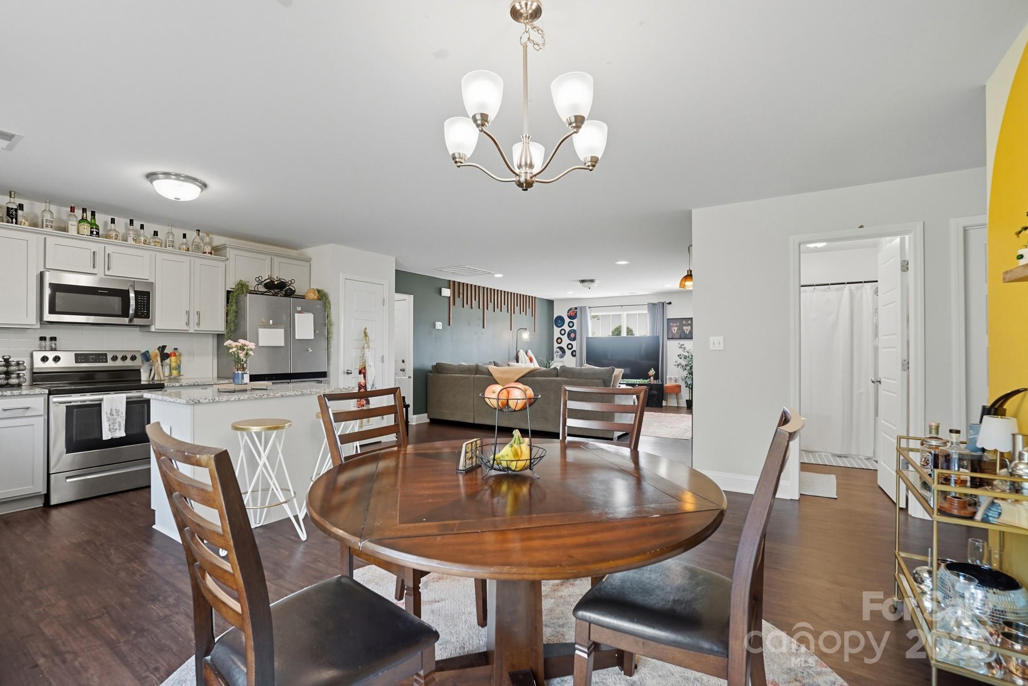 345 Knox Farm Road — Statesville
