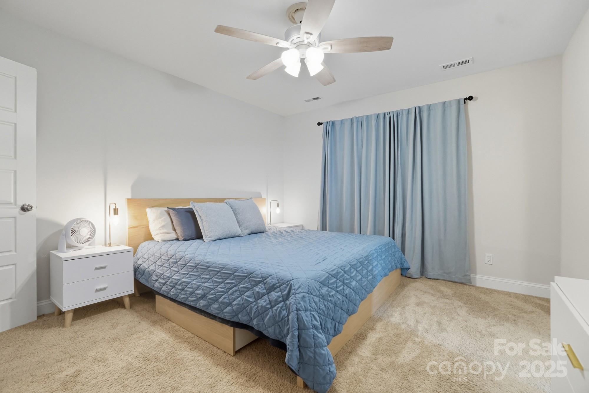 345 Knox Farm Road — Statesville