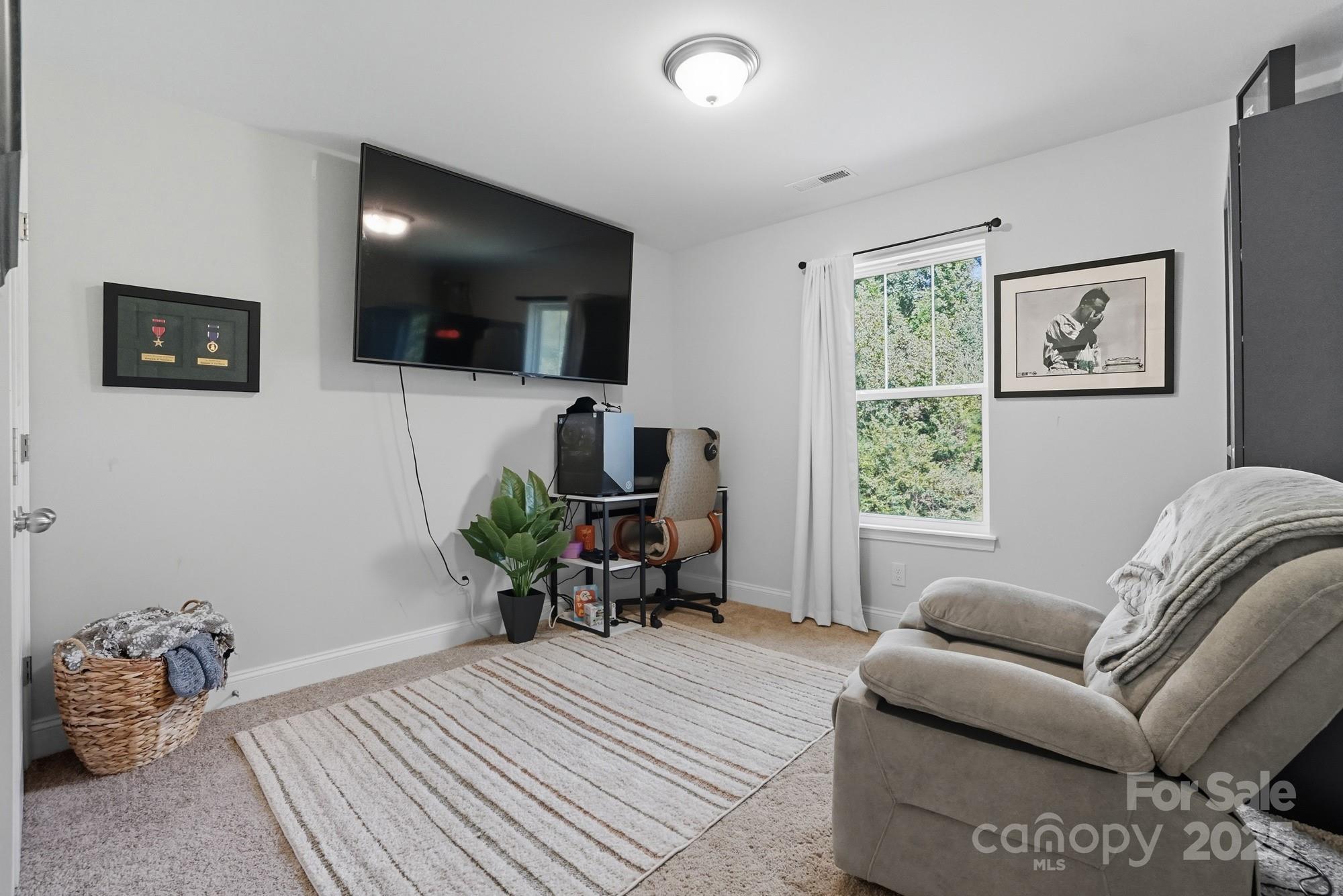 345 Knox Farm Road — Statesville
