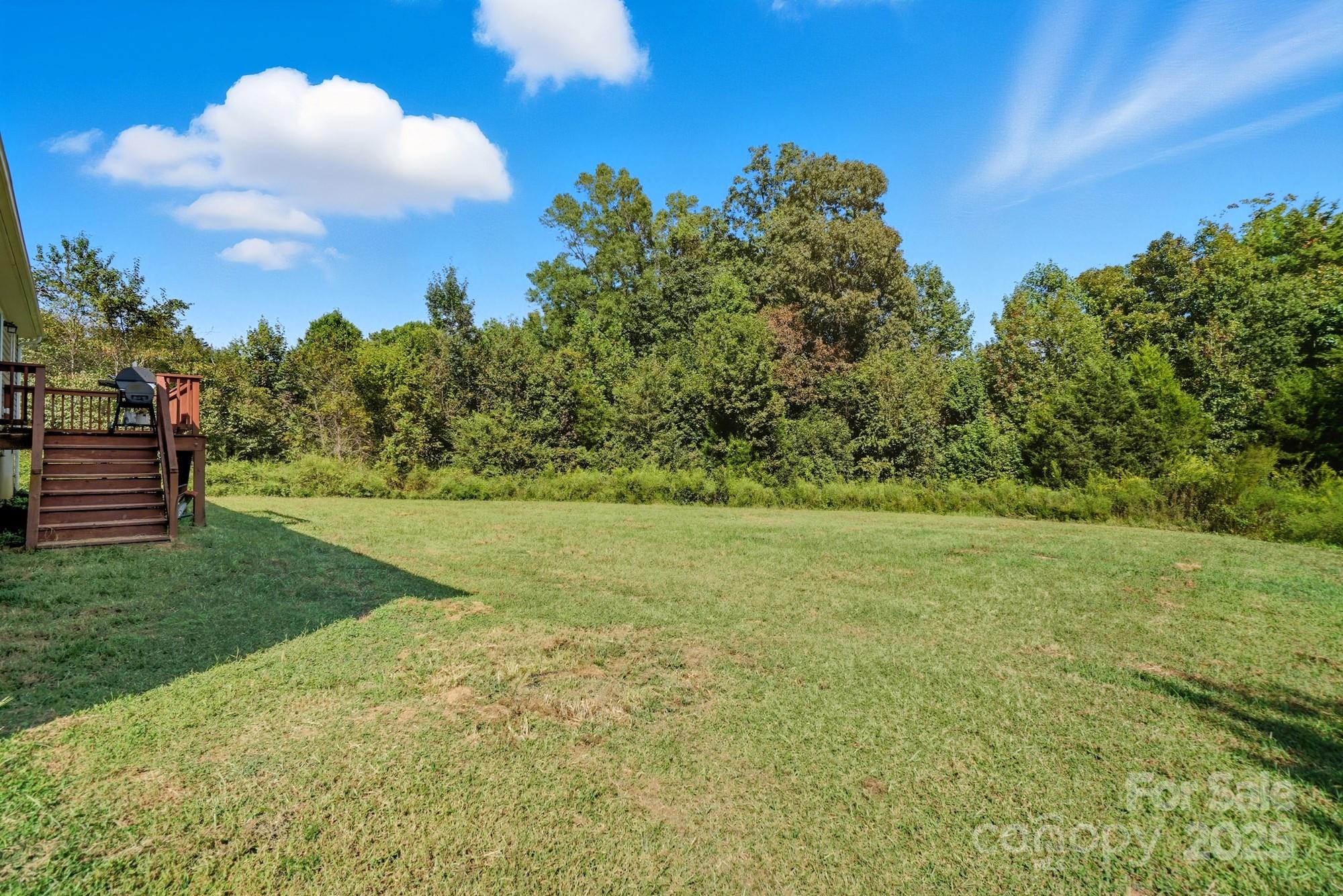 345 Knox Farm Road — Statesville