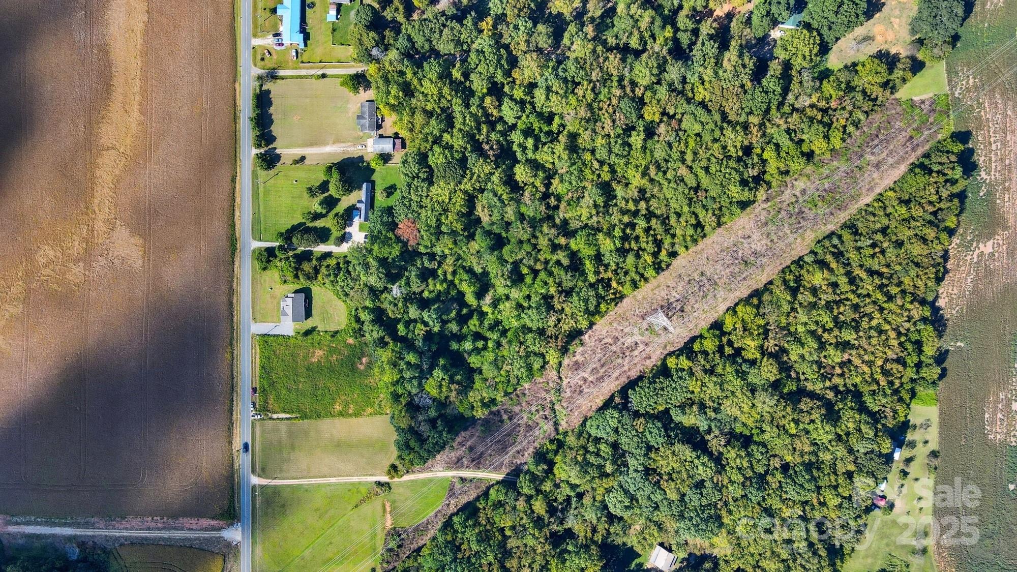 345 Knox Farm Road — Statesville