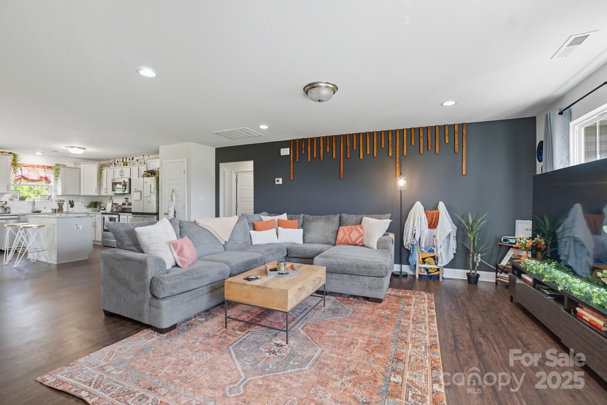345 Knox Farm Road — Statesville