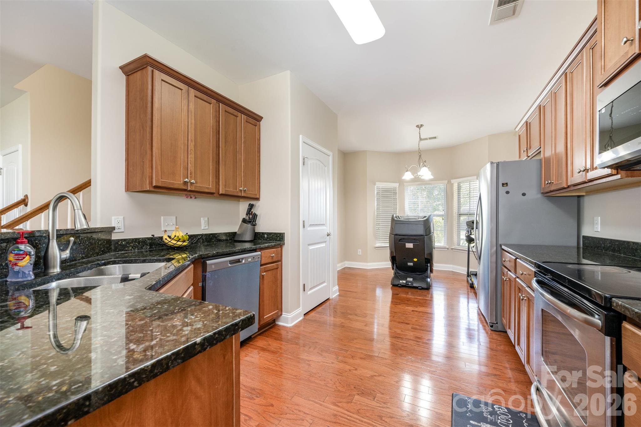 14725 Vaughan Drive — Charlotte