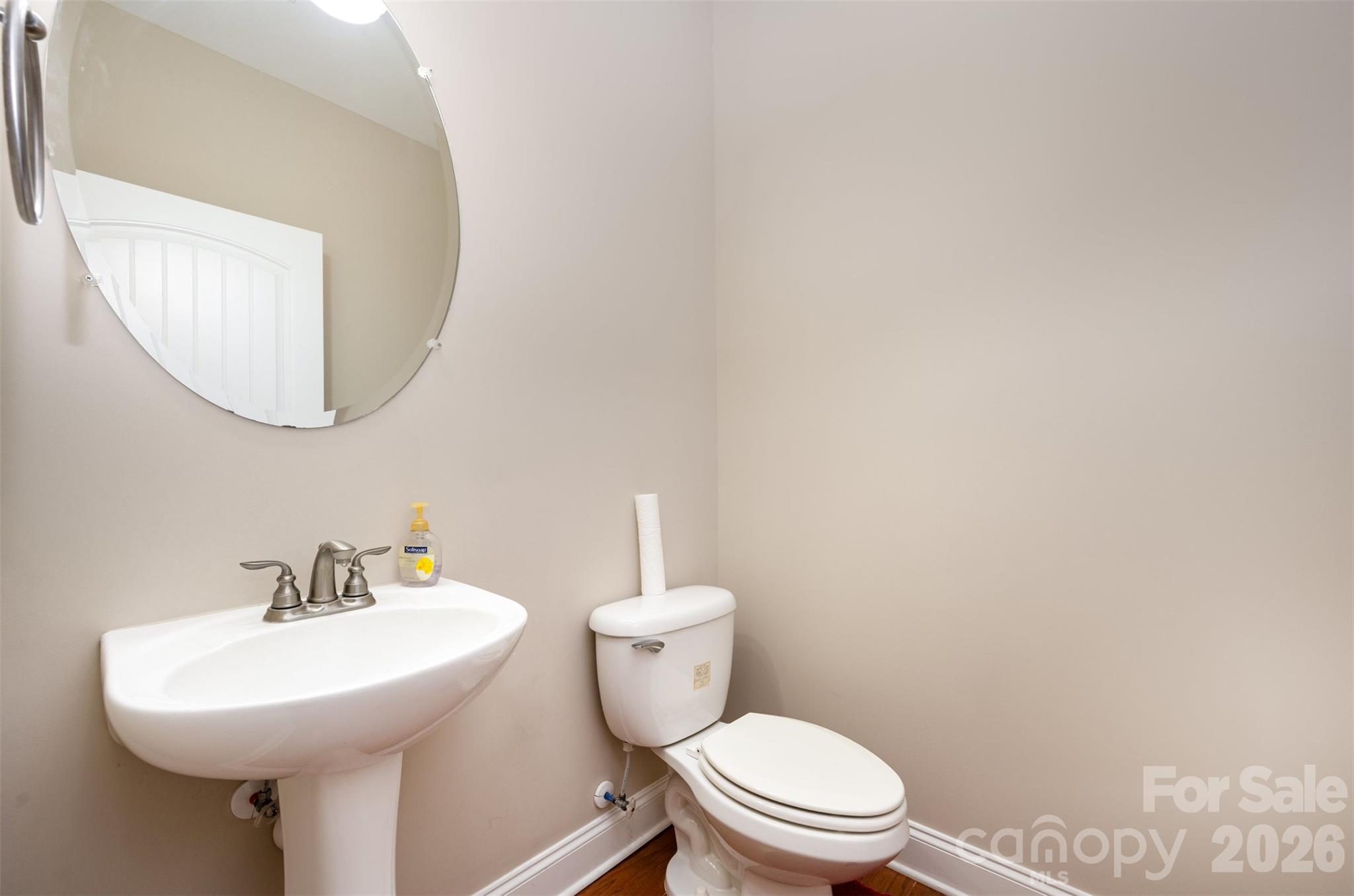 14725 Vaughan Drive — Charlotte
