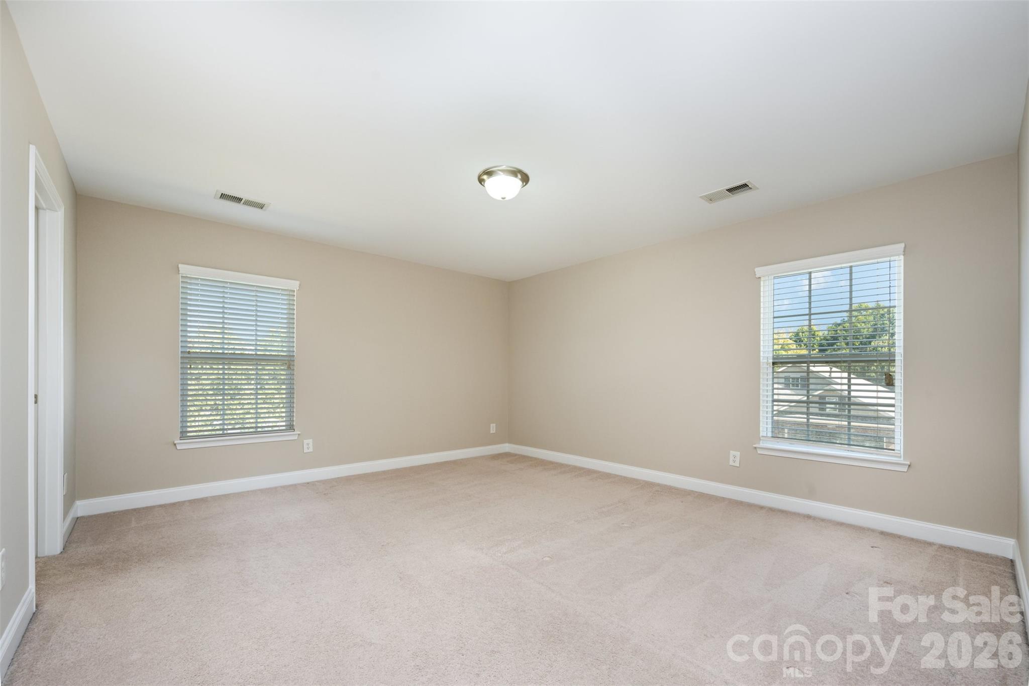 14725 Vaughan Drive — Charlotte