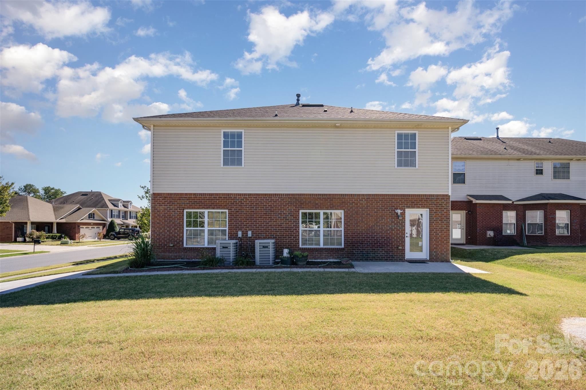 14725 Vaughan Drive — Charlotte