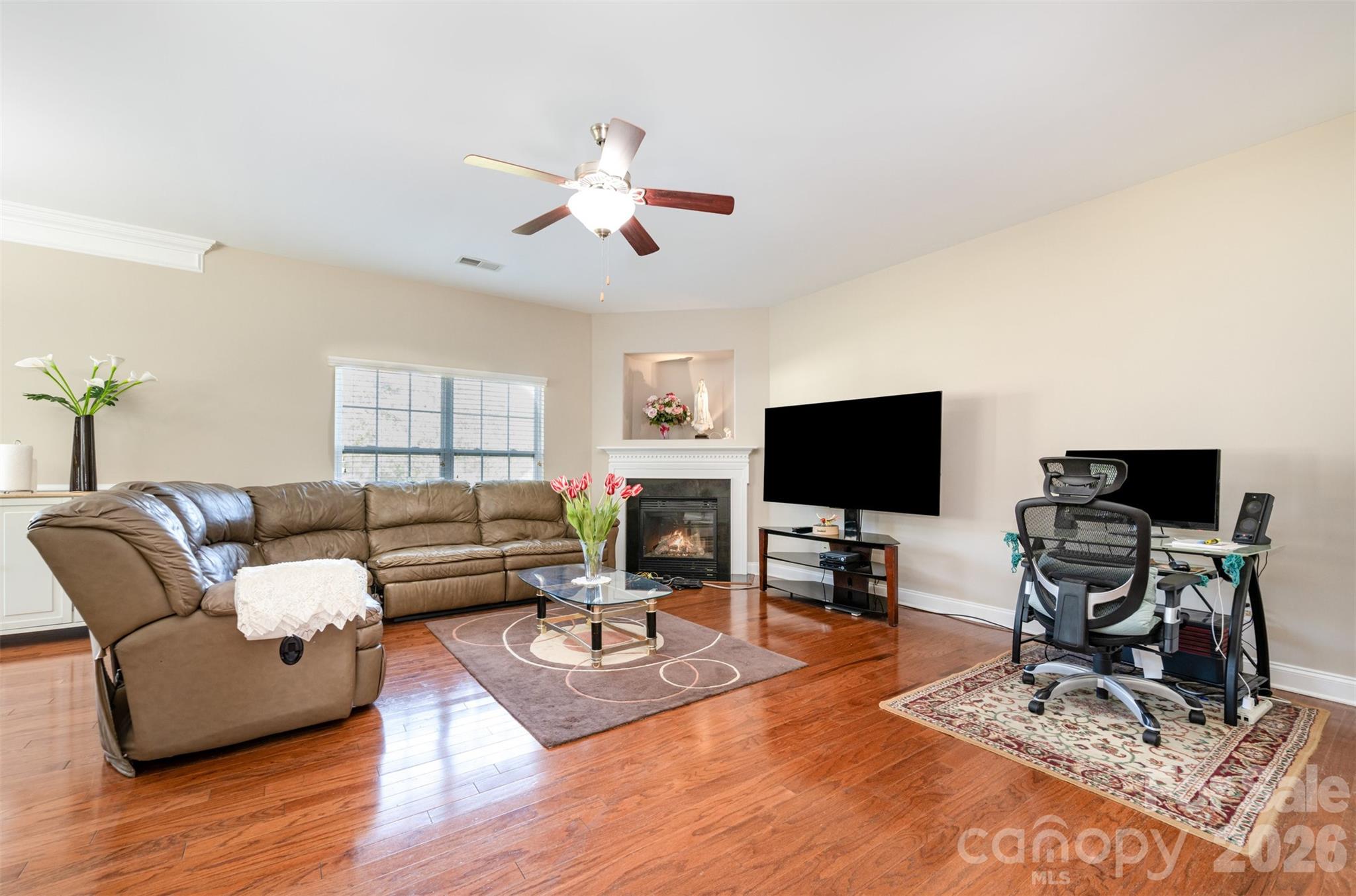 14725 Vaughan Drive — Charlotte
