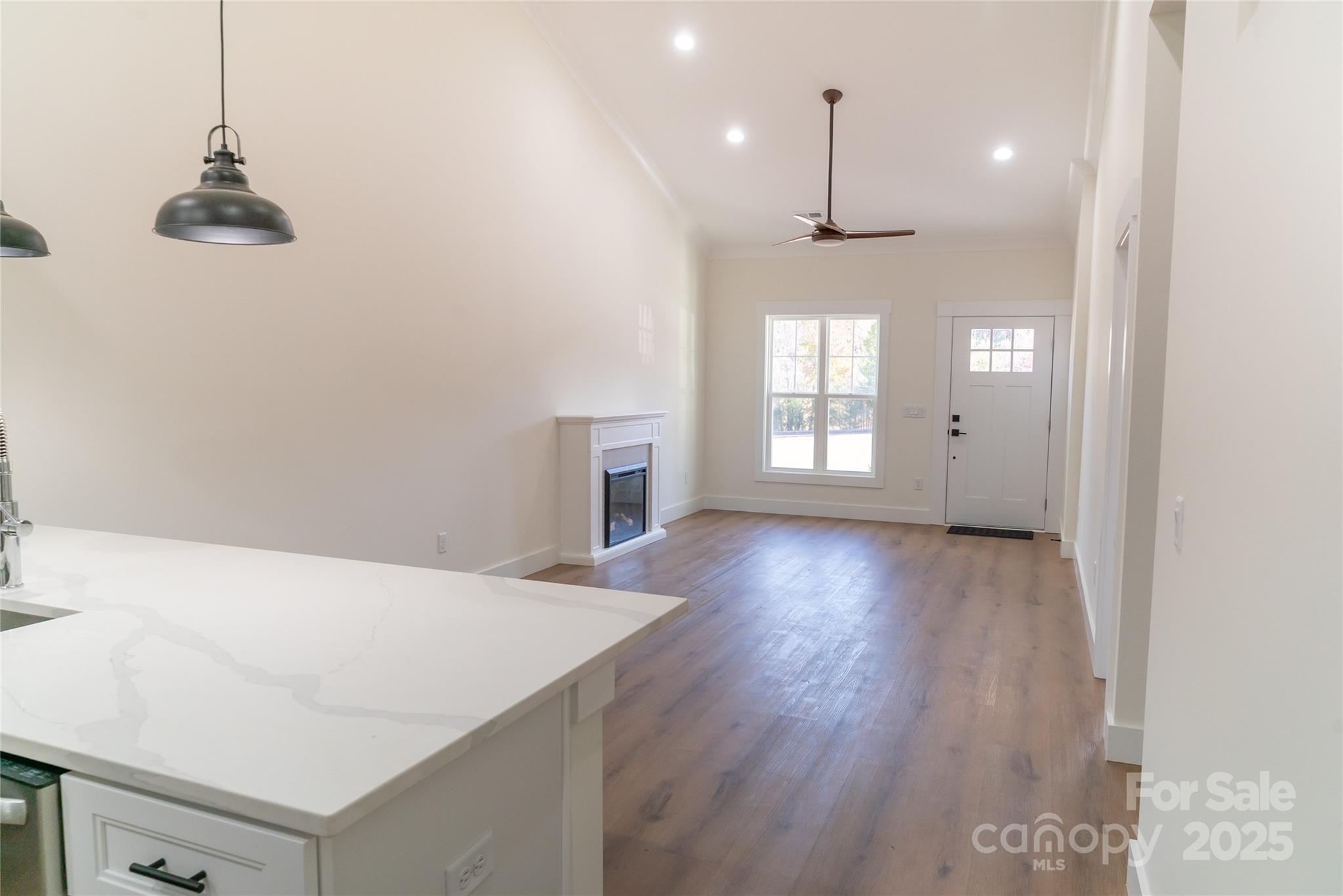 102 Ivy Court — Morganton
