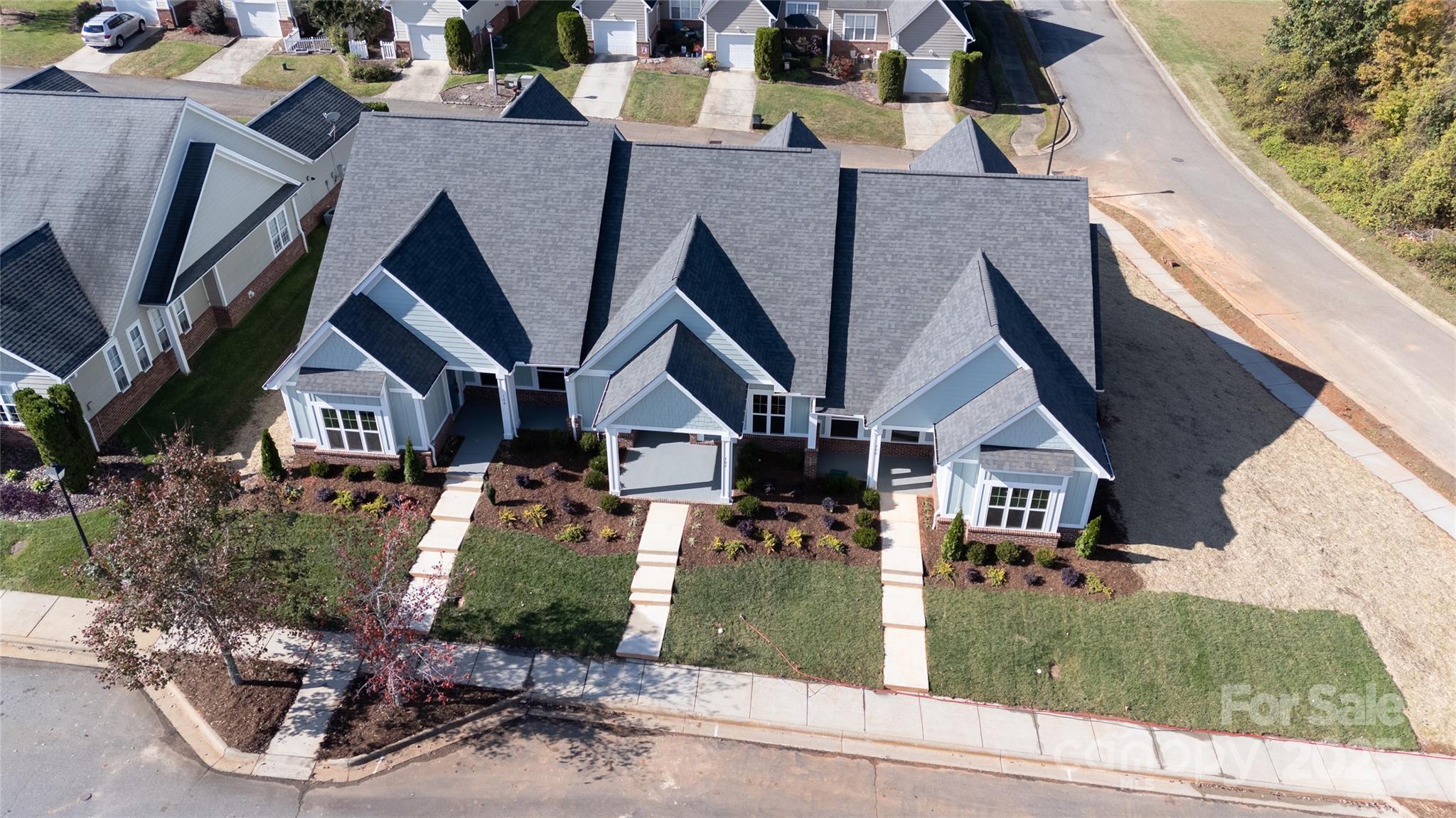 102 Ivy Court — Morganton