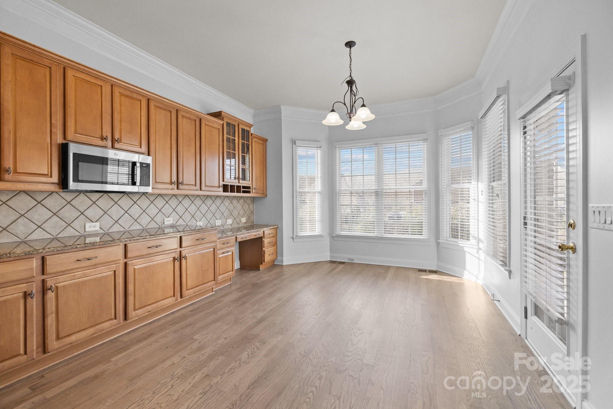 3907 Voltaire Drive — Monroe