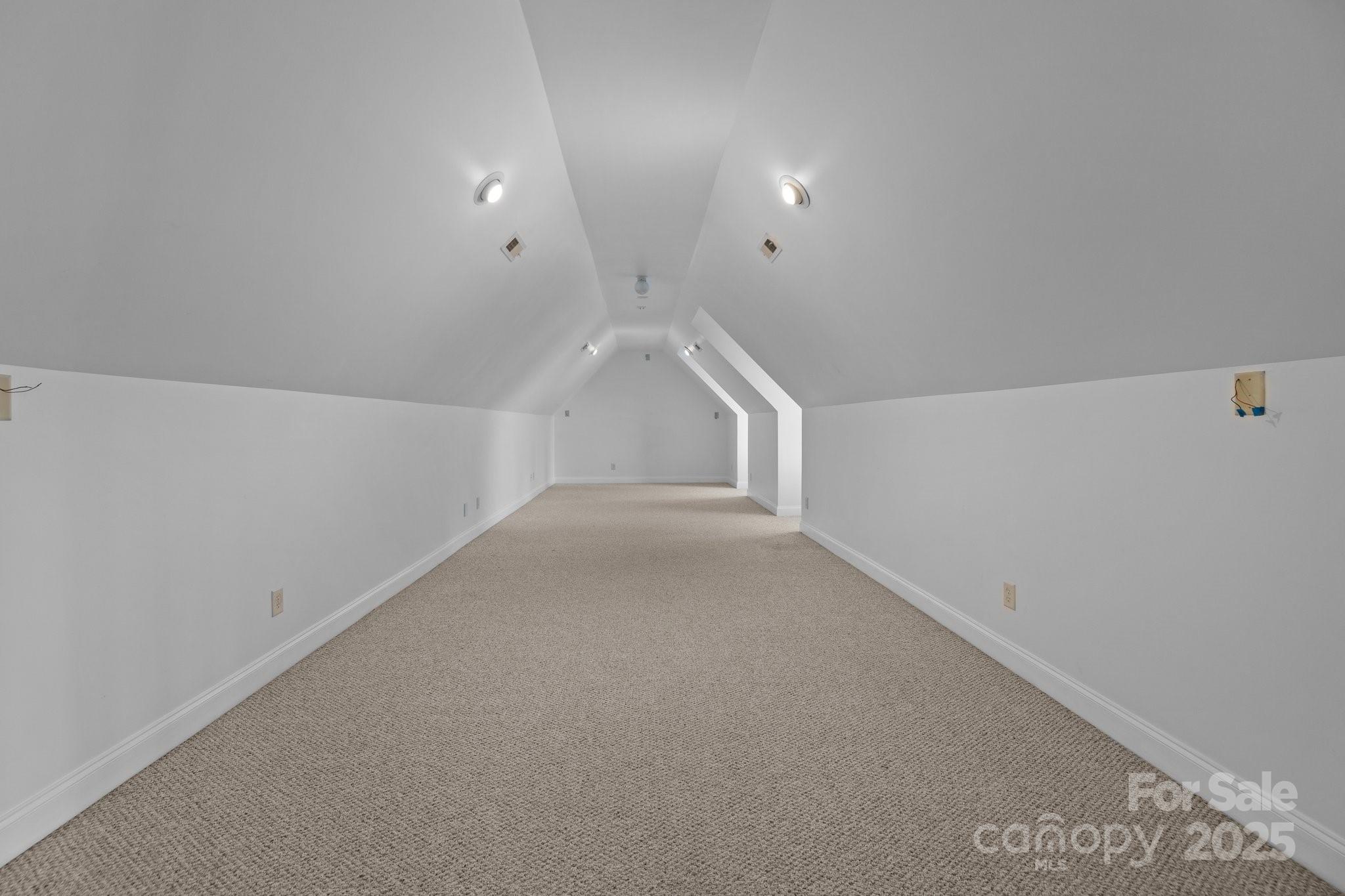 3907 Voltaire Drive — Monroe