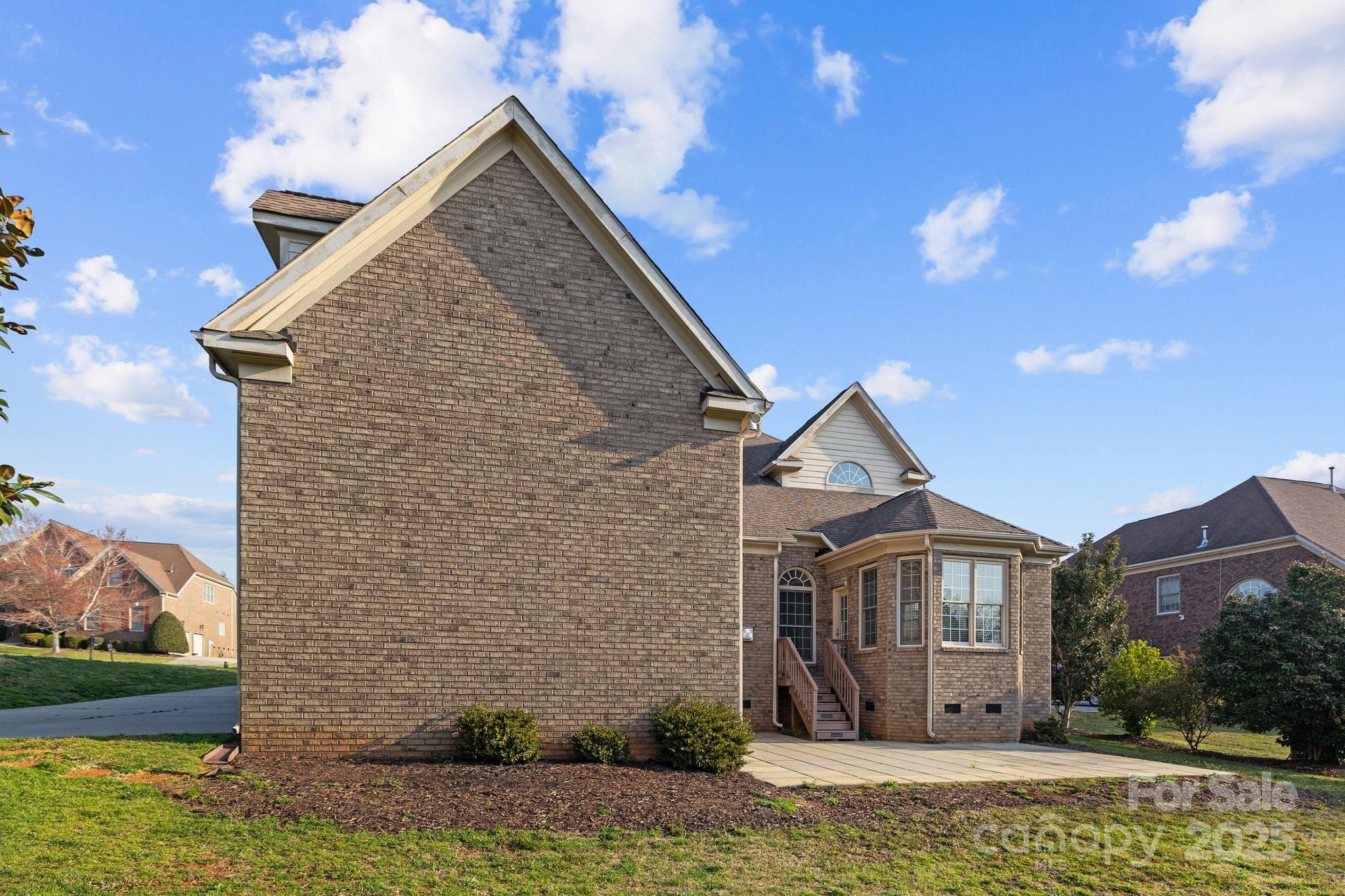 3907 Voltaire Drive — Monroe