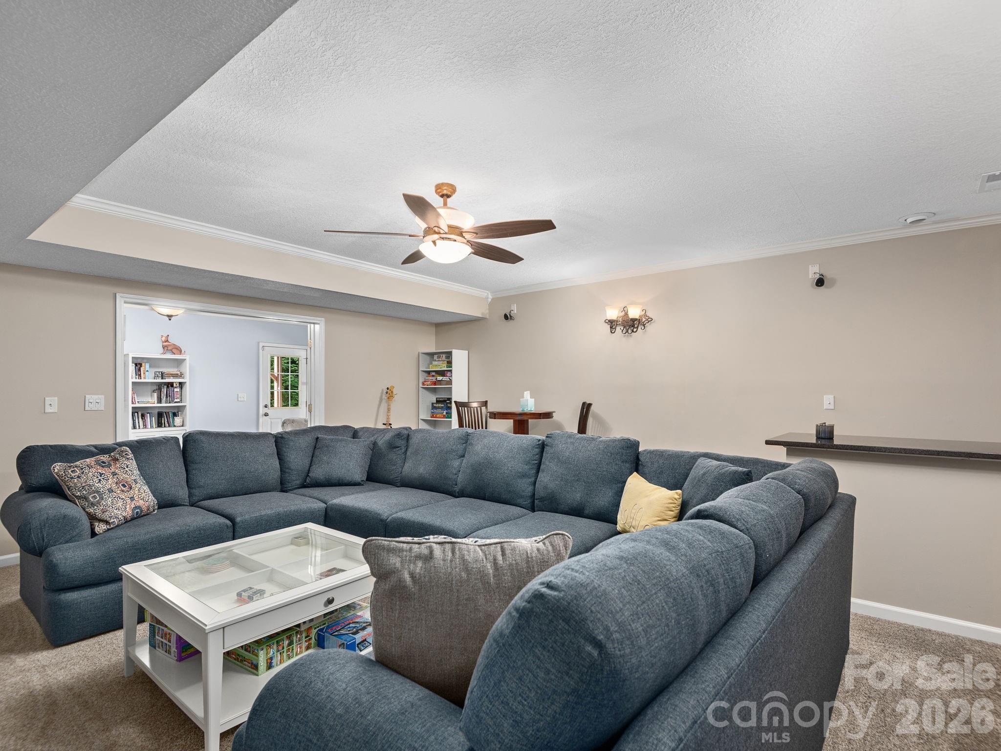 95 Driftstone Circle — Arden