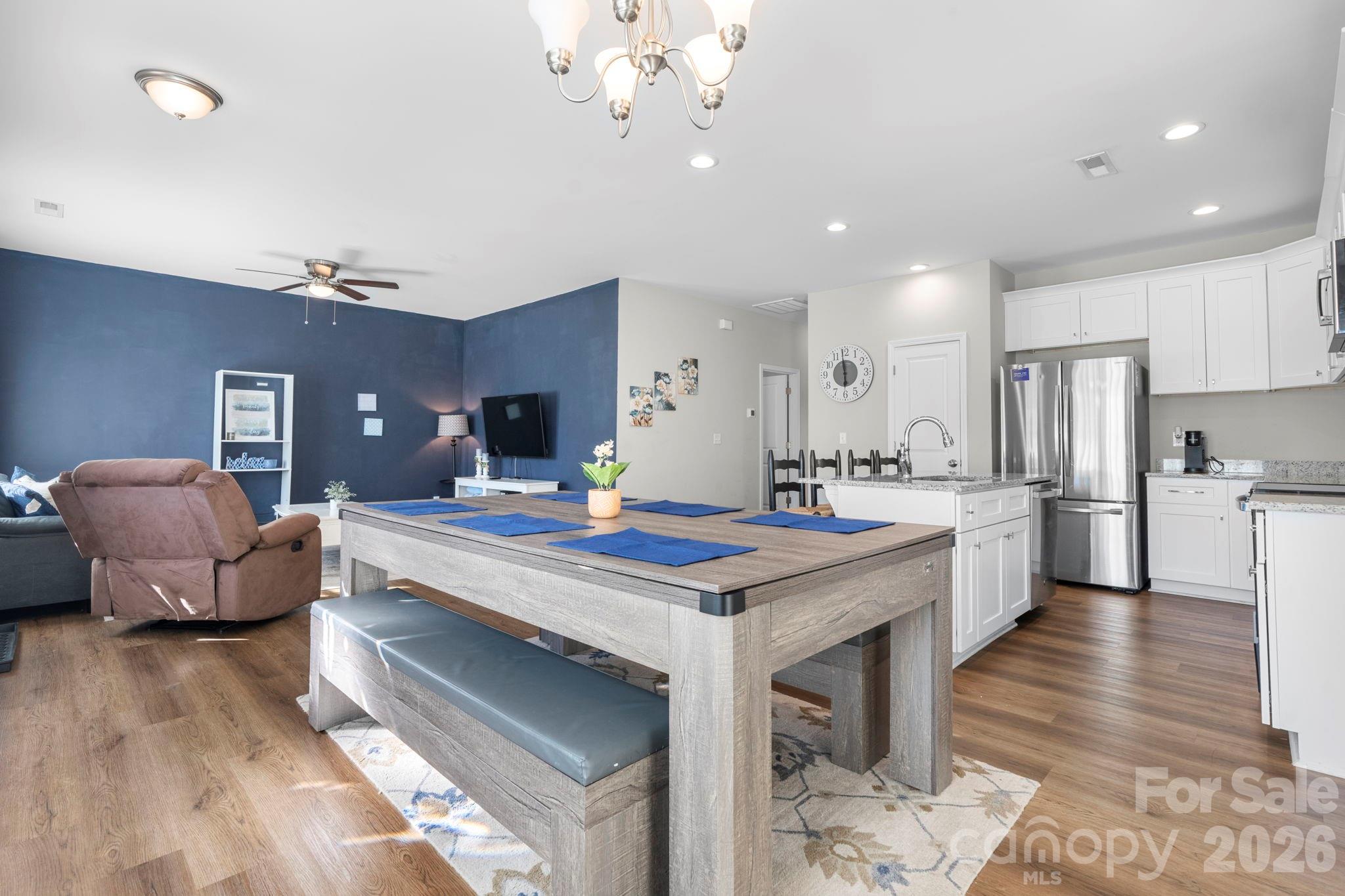 402 2nd Street SW — Hickory