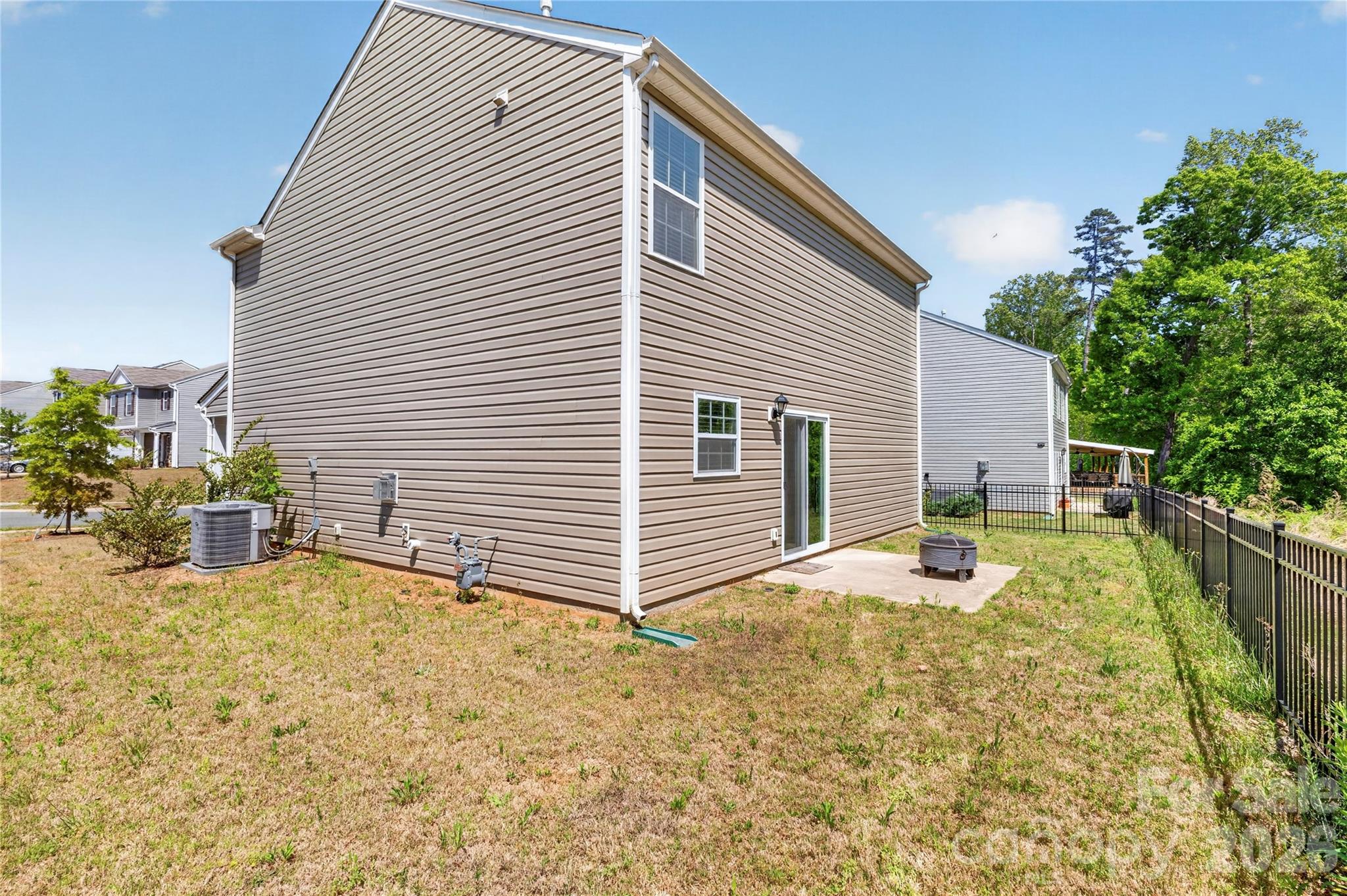 219 Berrybeth Circle — China Grove