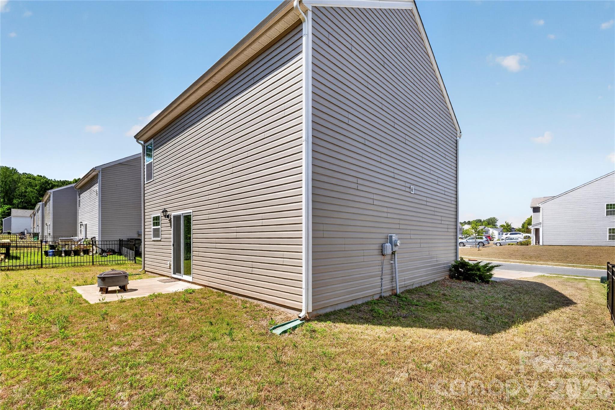 219 Berrybeth Circle — China Grove
