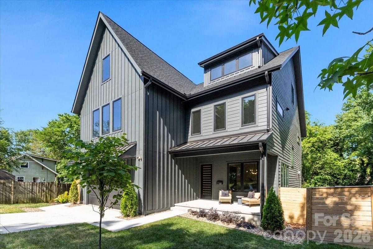 1613 Umstead Street — Charlotte