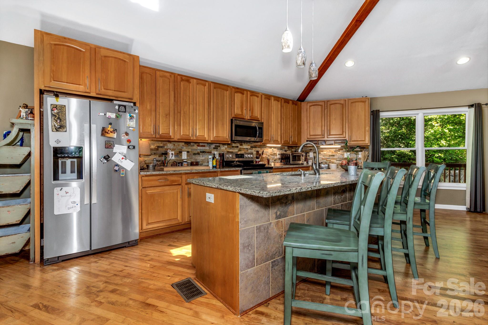 125 Winding Ridge Road — Fairview