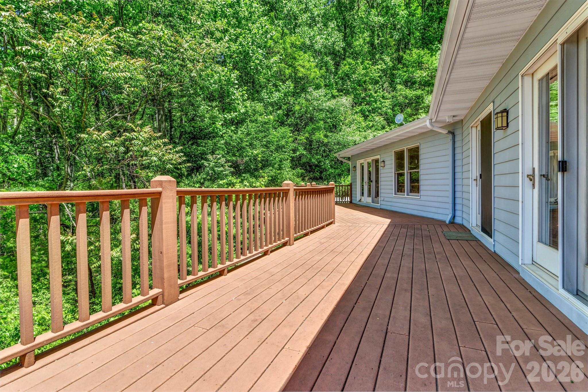125 Winding Ridge Road — Fairview