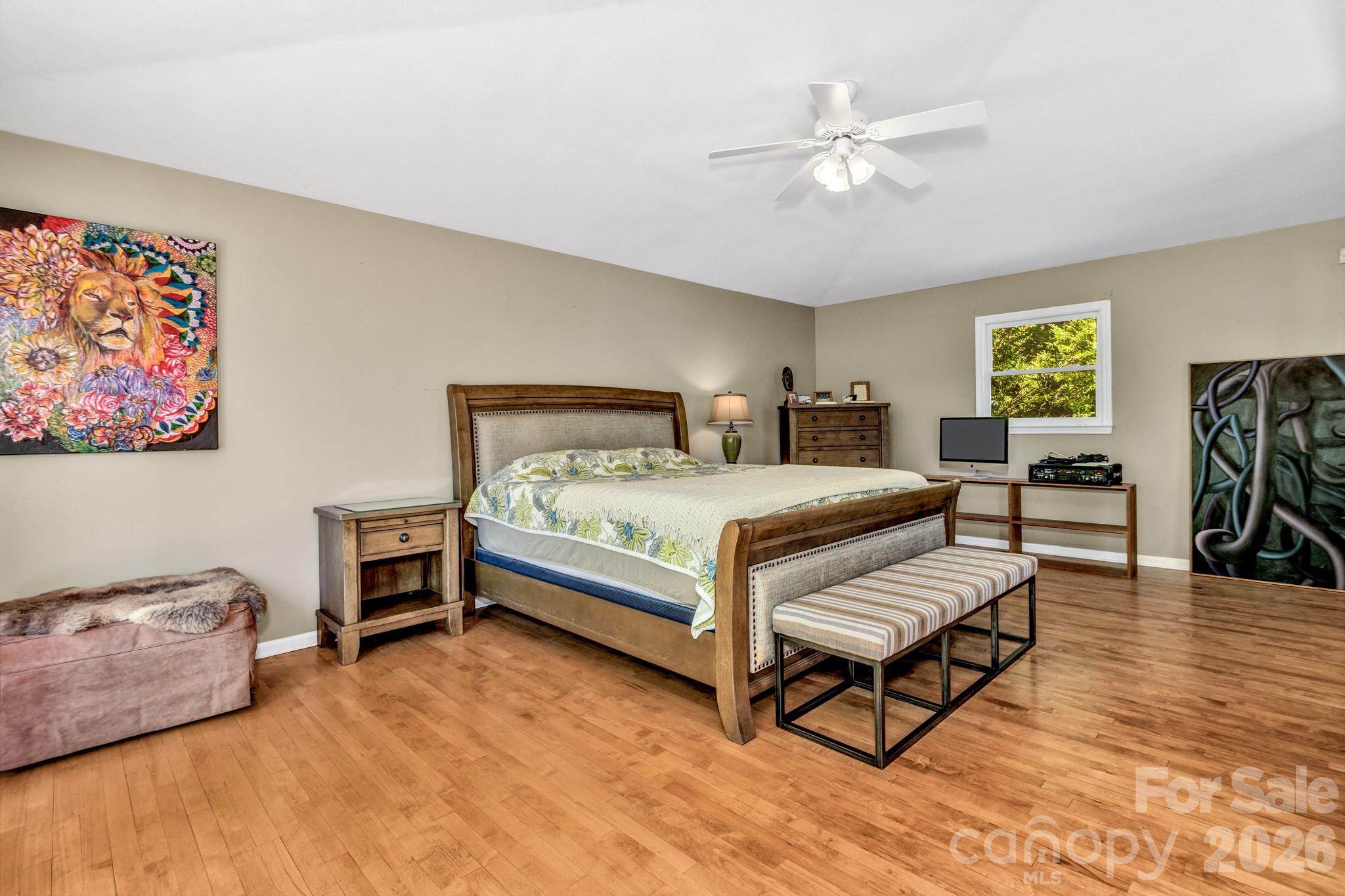 125 Winding Ridge Road — Fairview