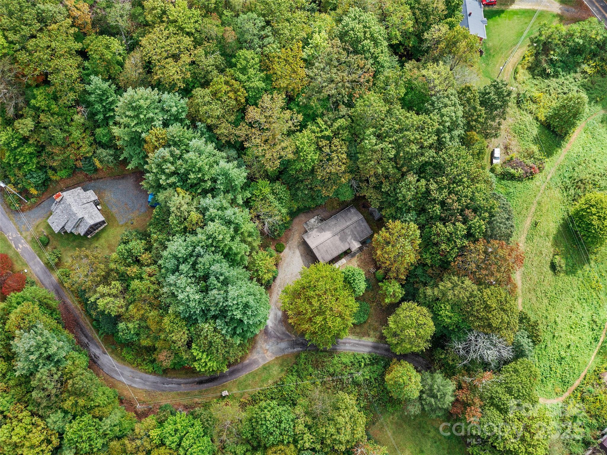 158 Dover Lane — Spruce Pine