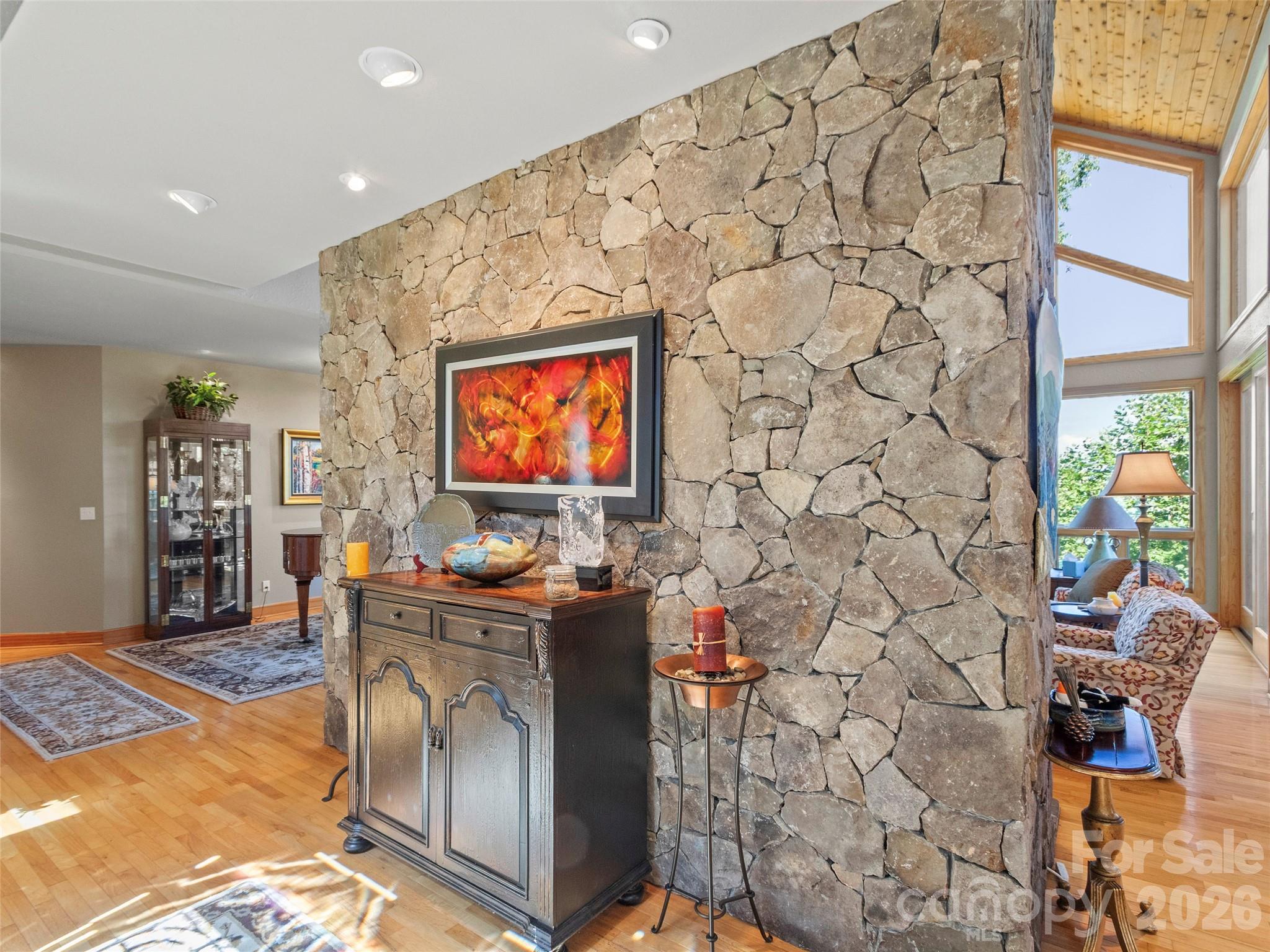 350 Ball Camp Road — Burnsville