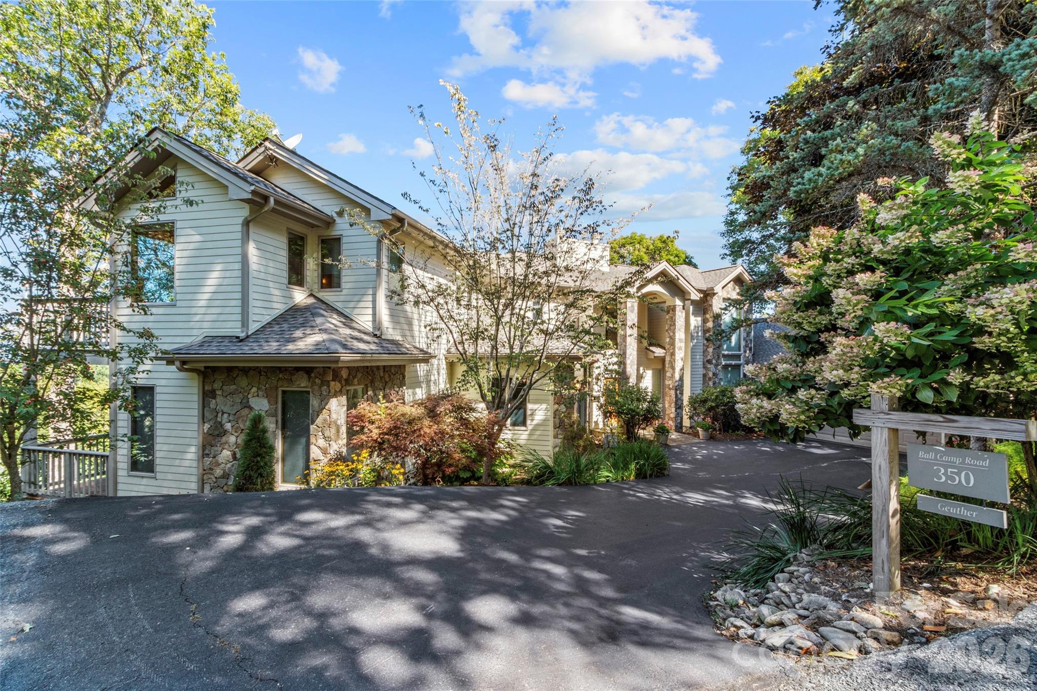 350 Ball Camp Road — Burnsville