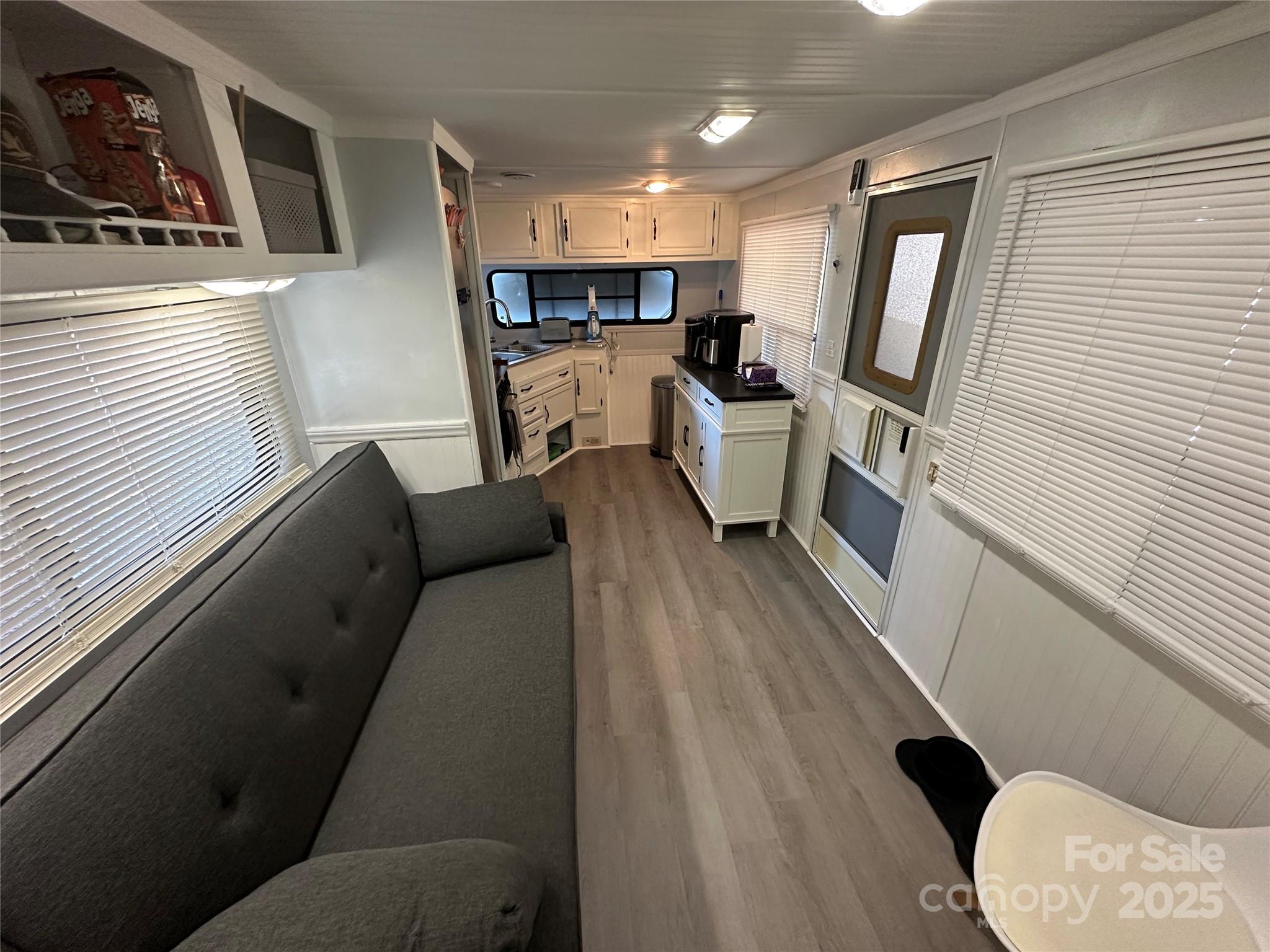 110 Meadowview Circle — New London